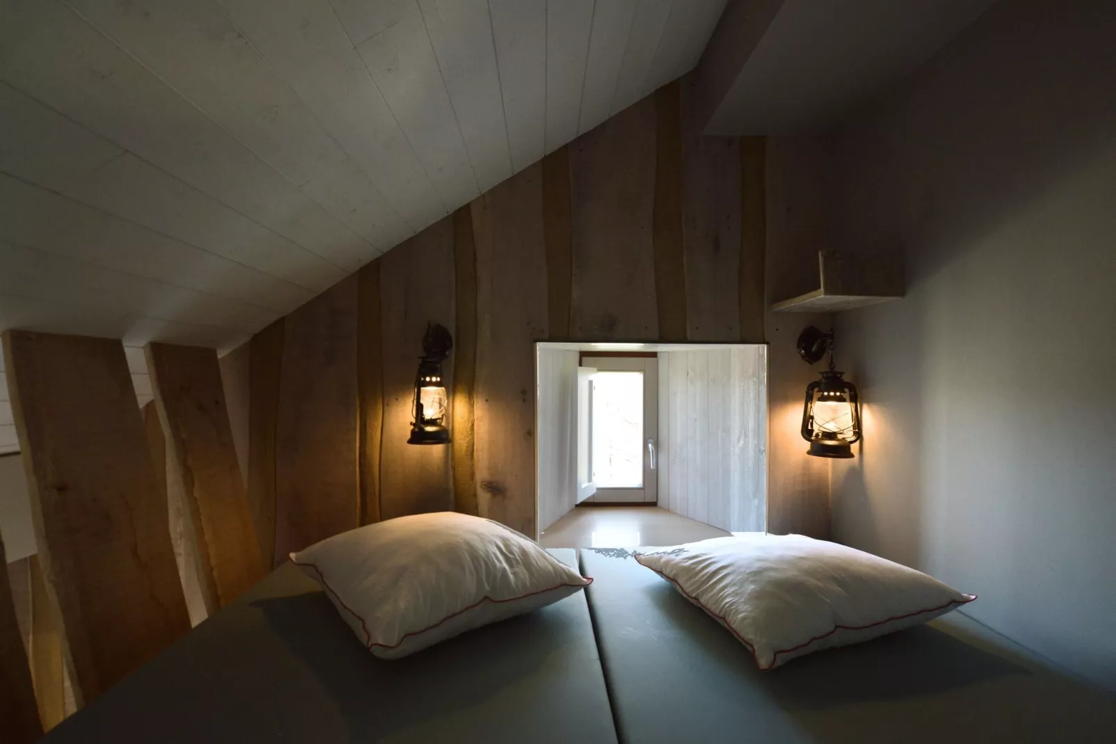 Fermette-Bedroom