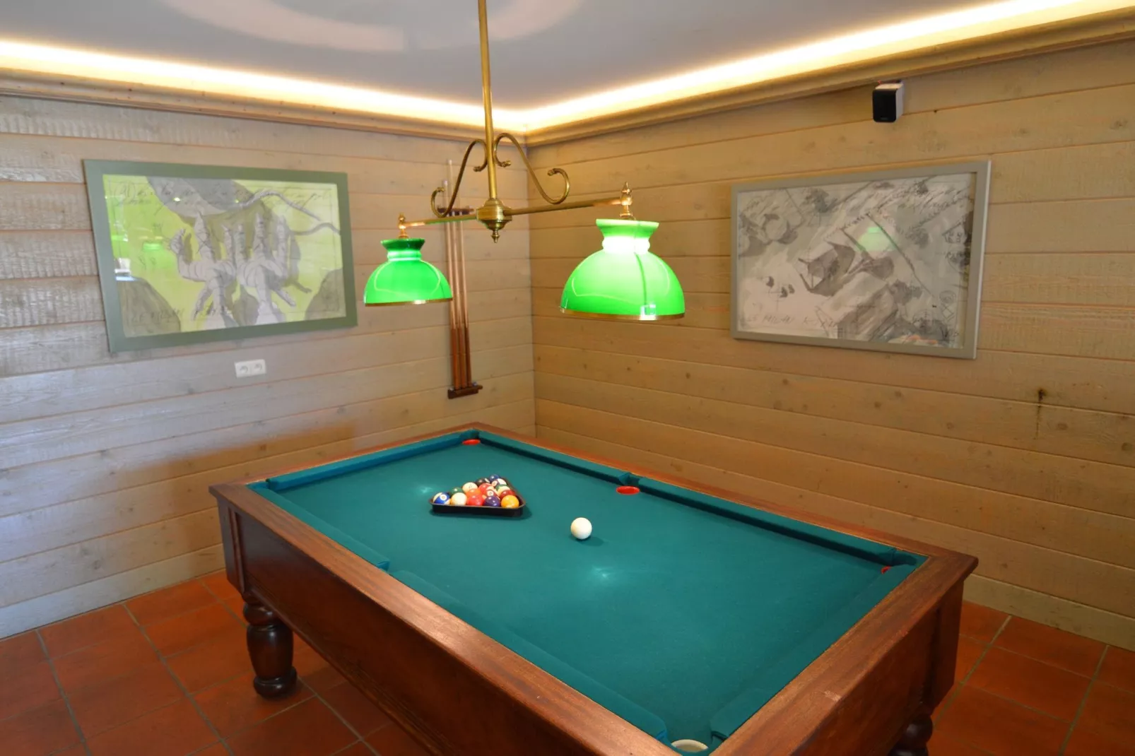 Le Milan Royal-Recreation room