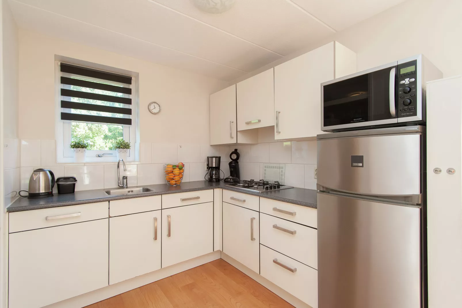 Bungalowpark de Gouden Spar 4-Kitchen