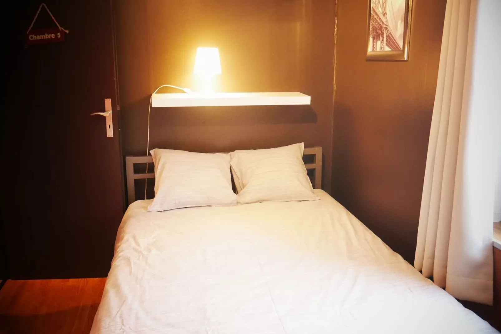 Entre amis 8 personnes-Chambre