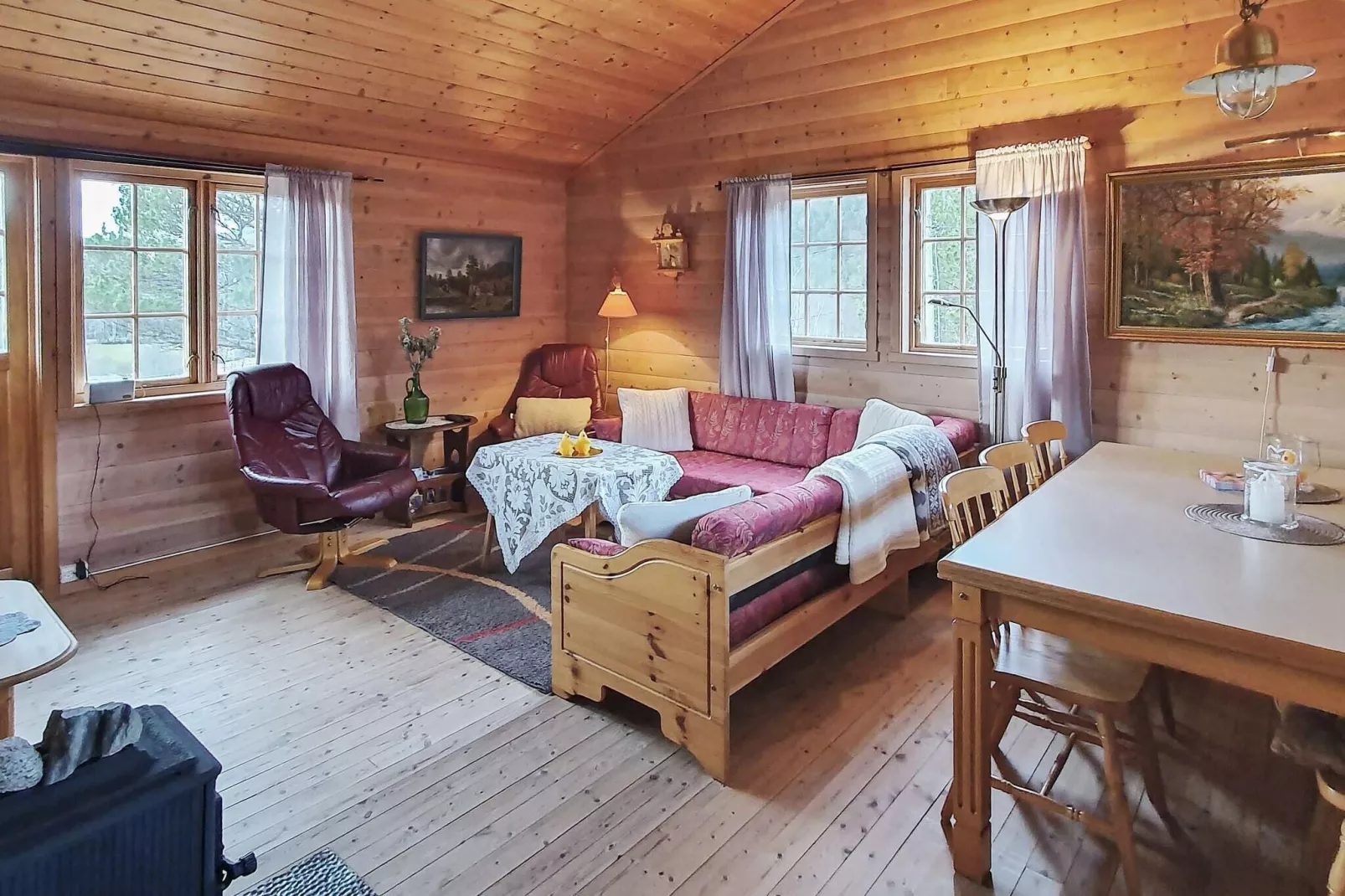 99206 RØSSLYNGTUA-Indoor