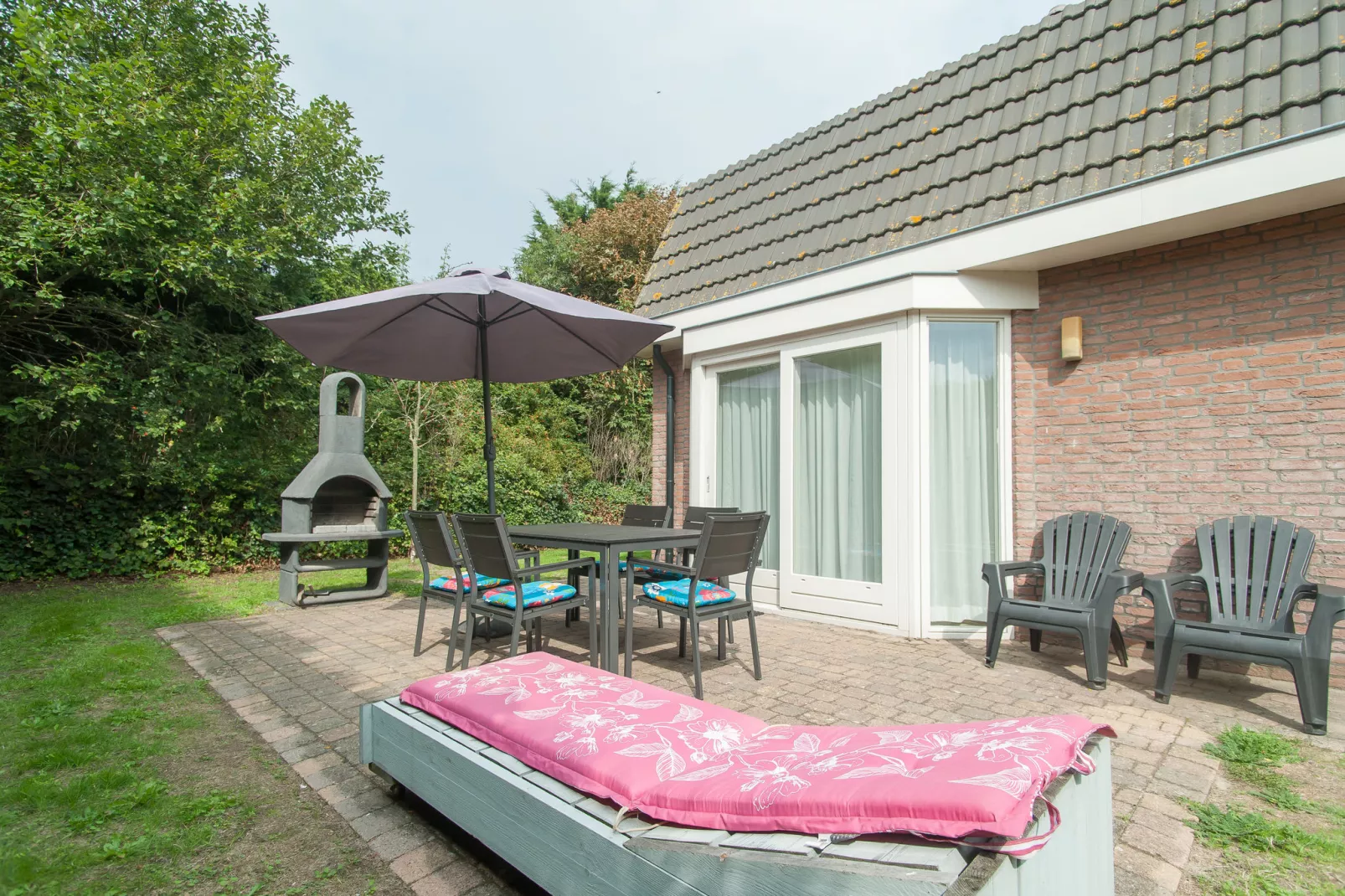 Bungalowpark 't Lappennest 1-Gardens summer
