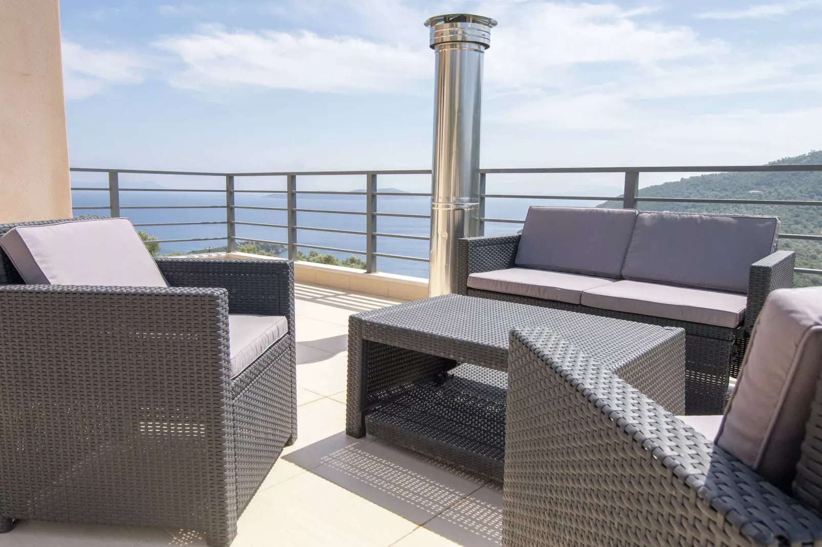Villa Alexis-Balcon-terrasse