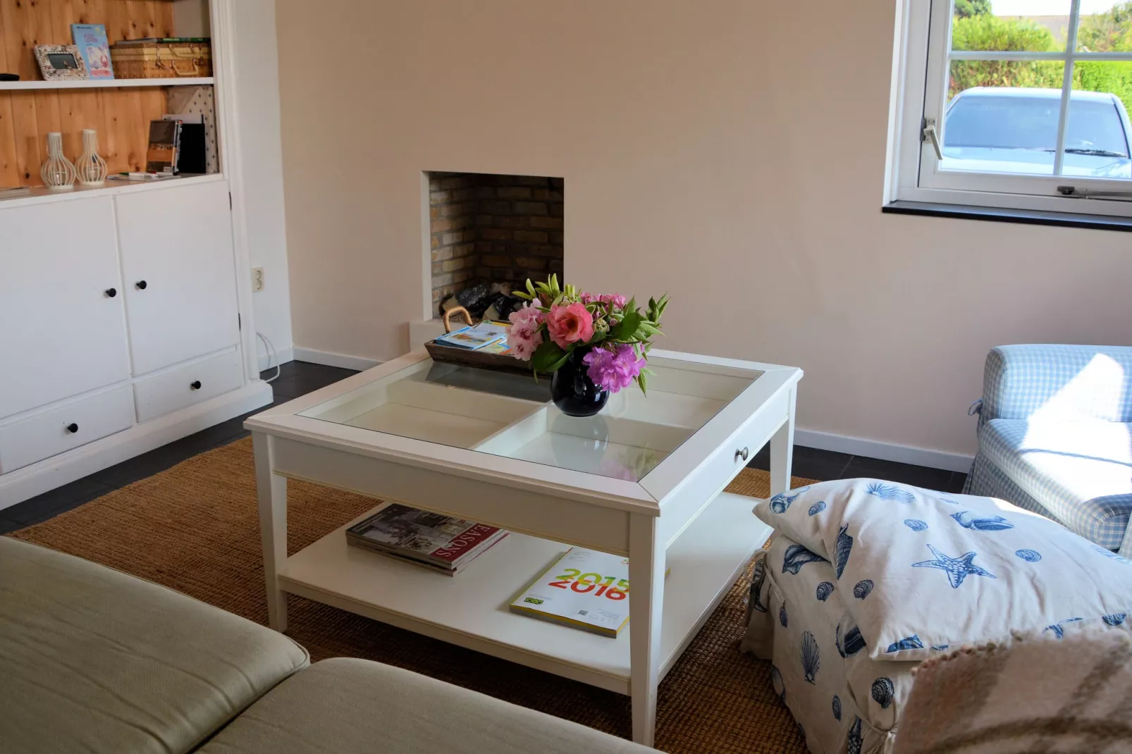 Searose-Living room