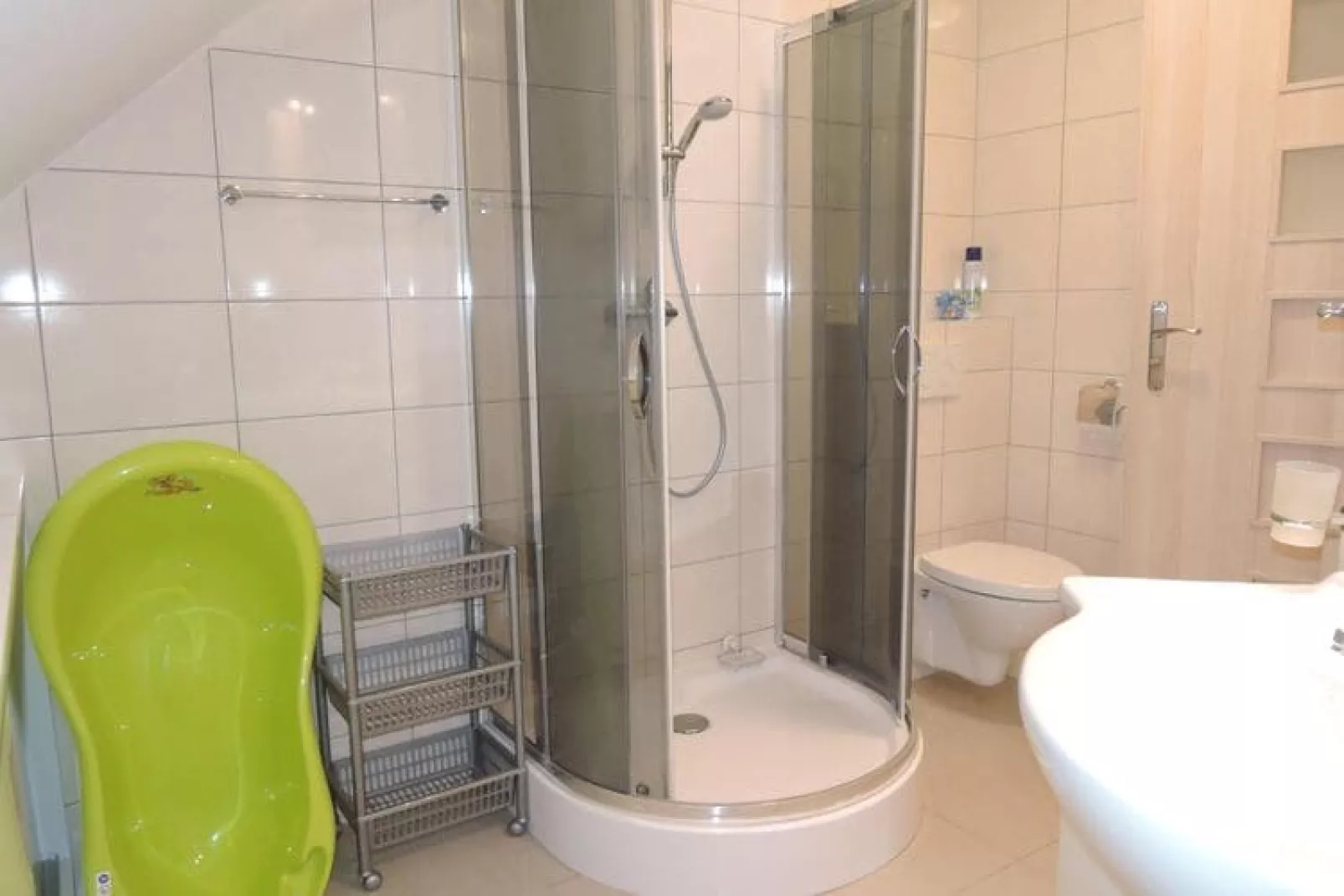 Big holiday home Lukecin 130 qm 9 persons-Bathroom