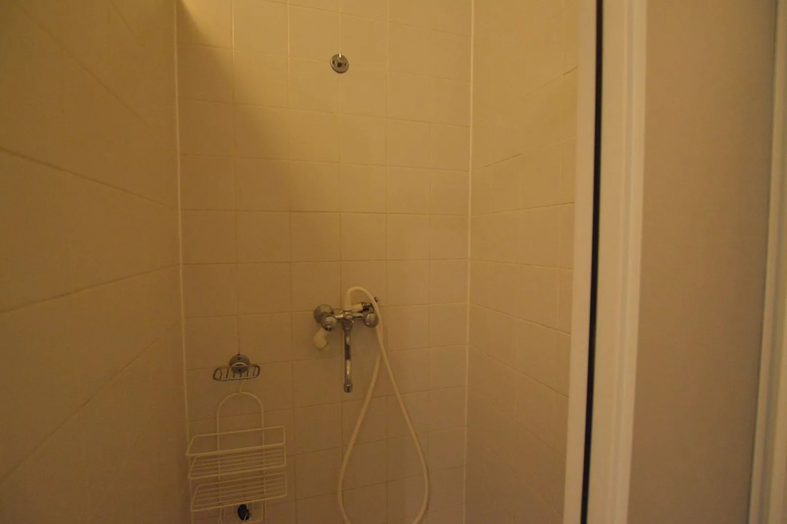 Meschermolen 11-Bathroom