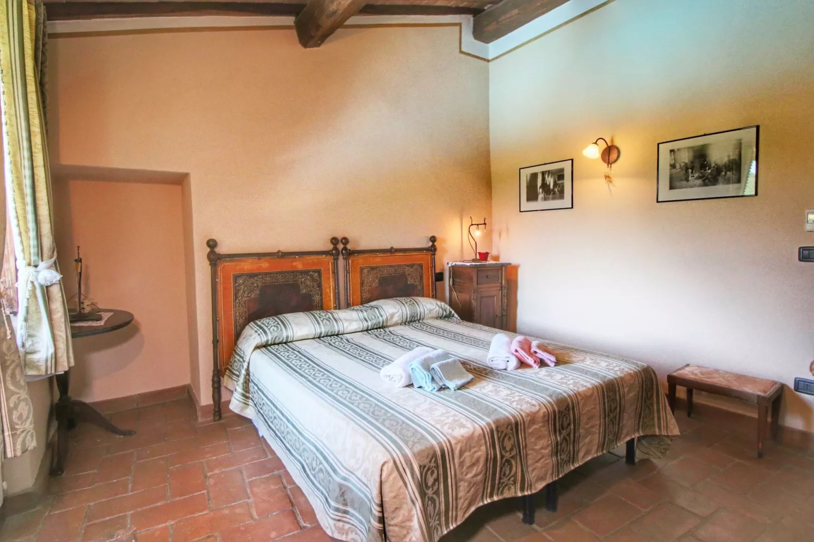 Casa Utimio-Schlafzimmer