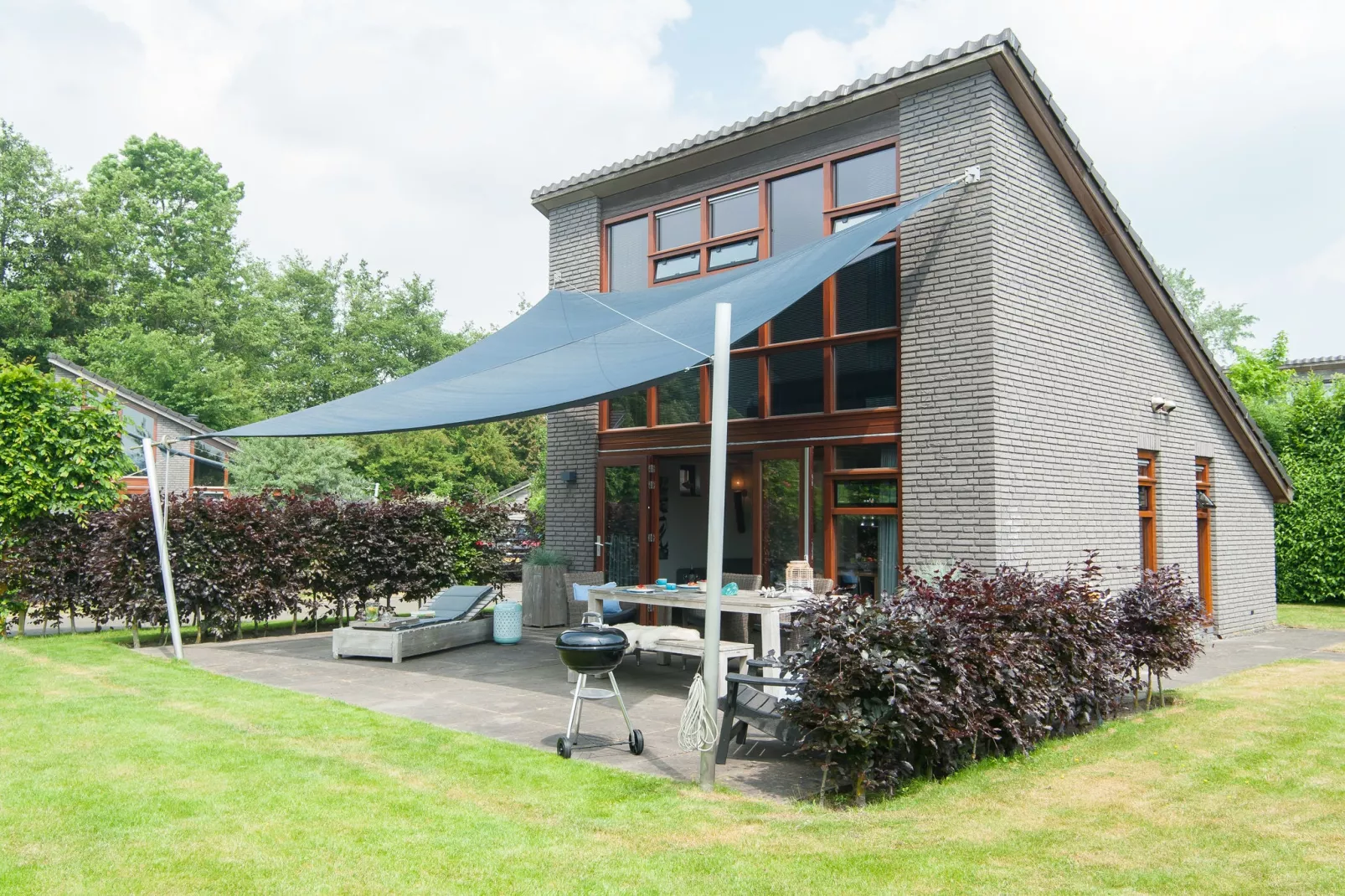 Bergens Buitenleven-Exterior summer