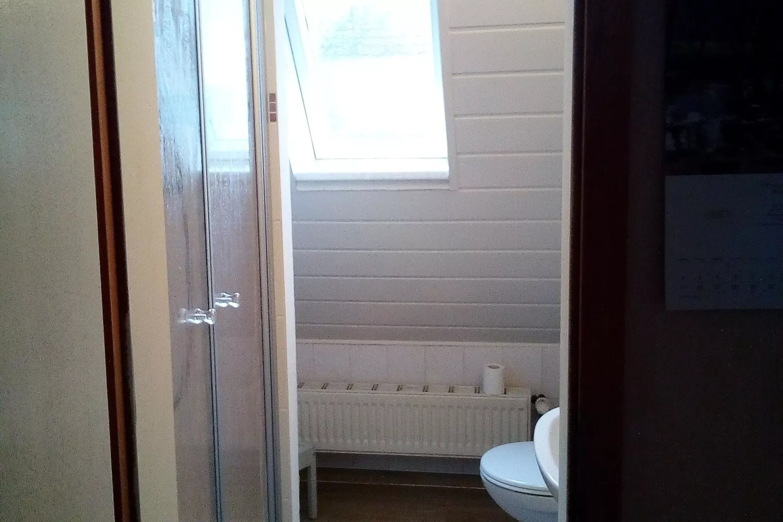 Kirchturmblick-Bathroom