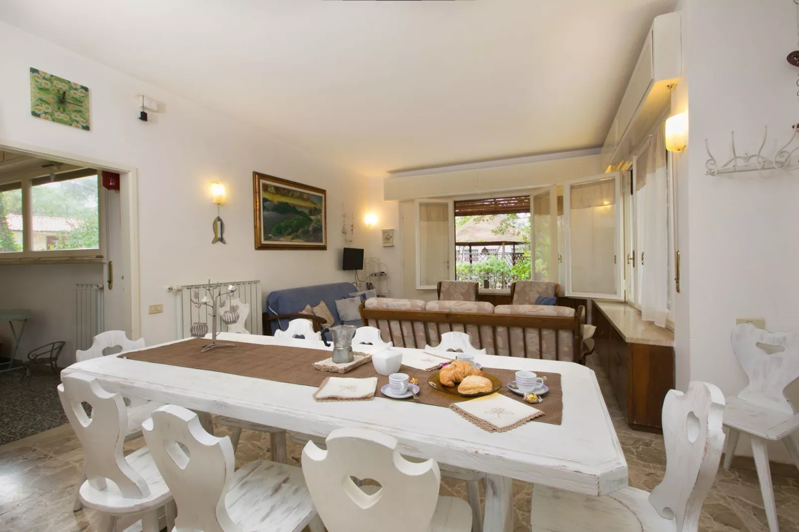 Pineta Azalea-Dining room