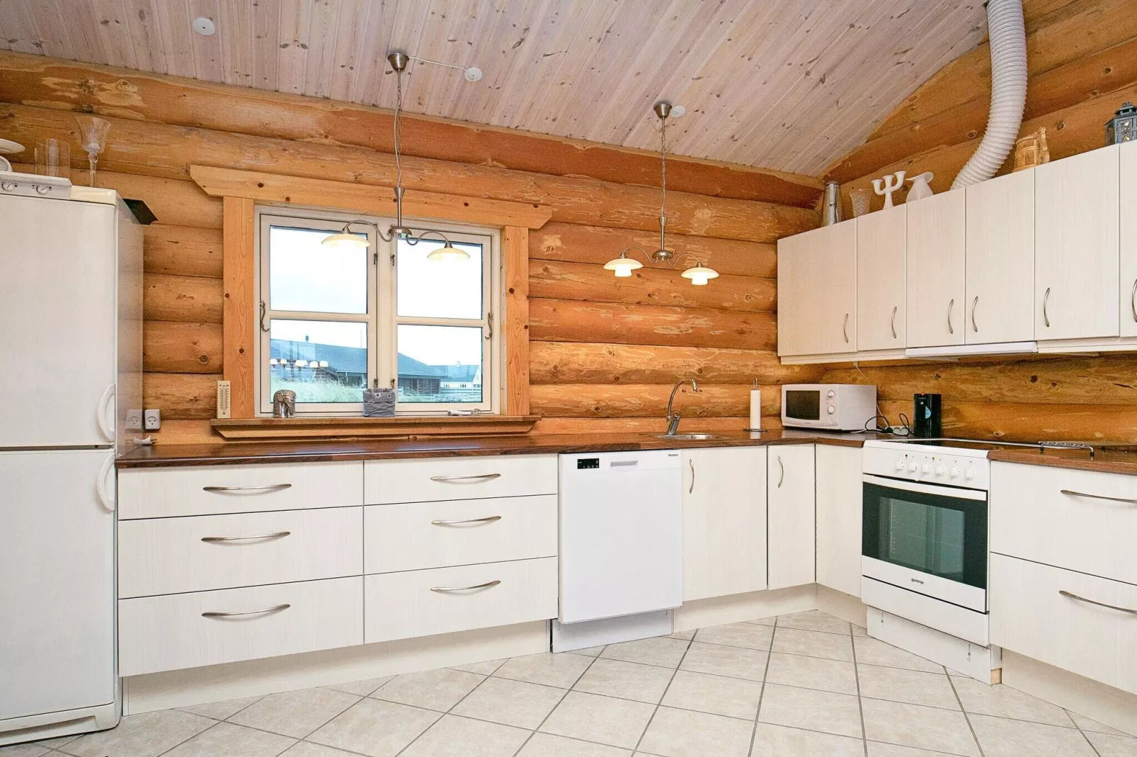 10 person holiday home in Frøstrup-By Traum-Indoor