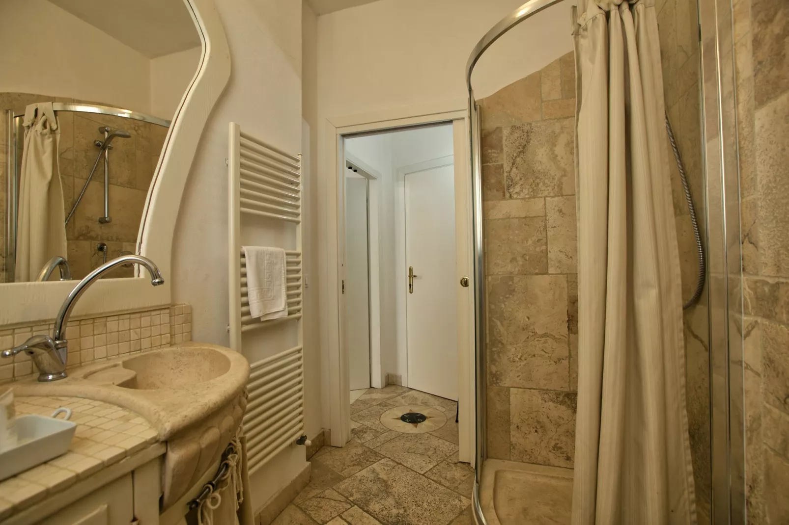 Vistamare Murex-Bathroom