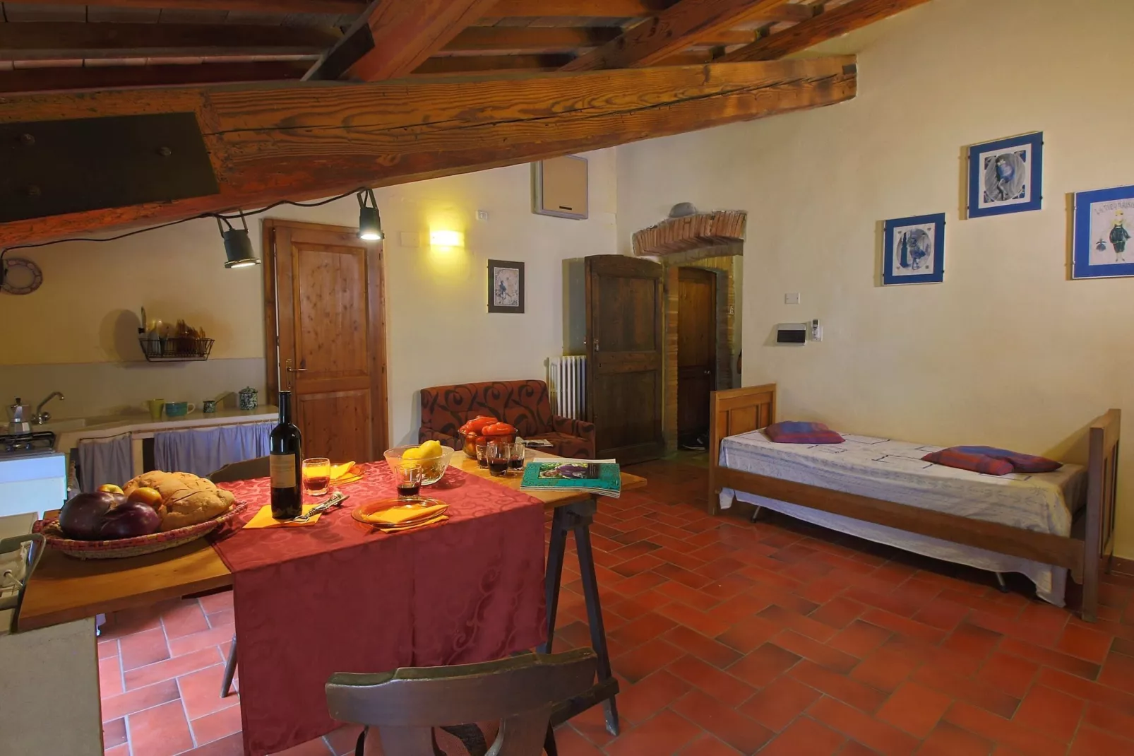 La Salata-Living room