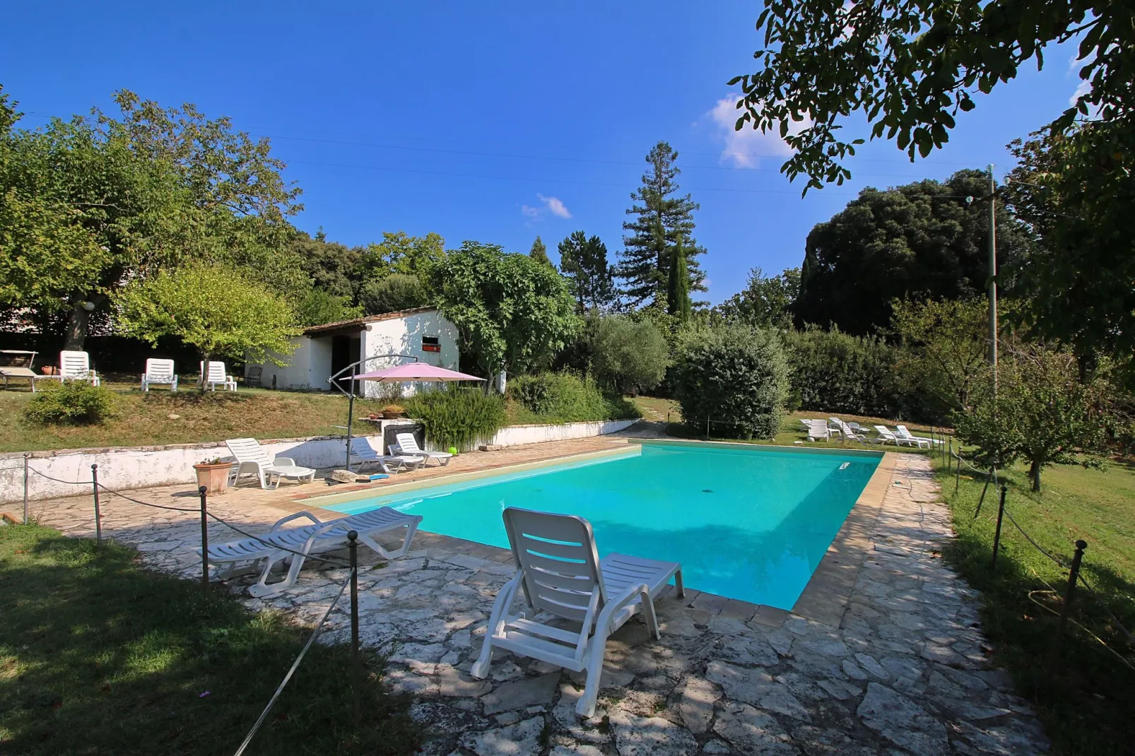 Il Lavello-Pool
