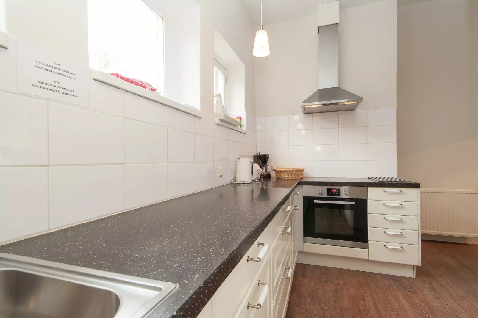 Huize Glory Amethist aan Zee-Kitchen