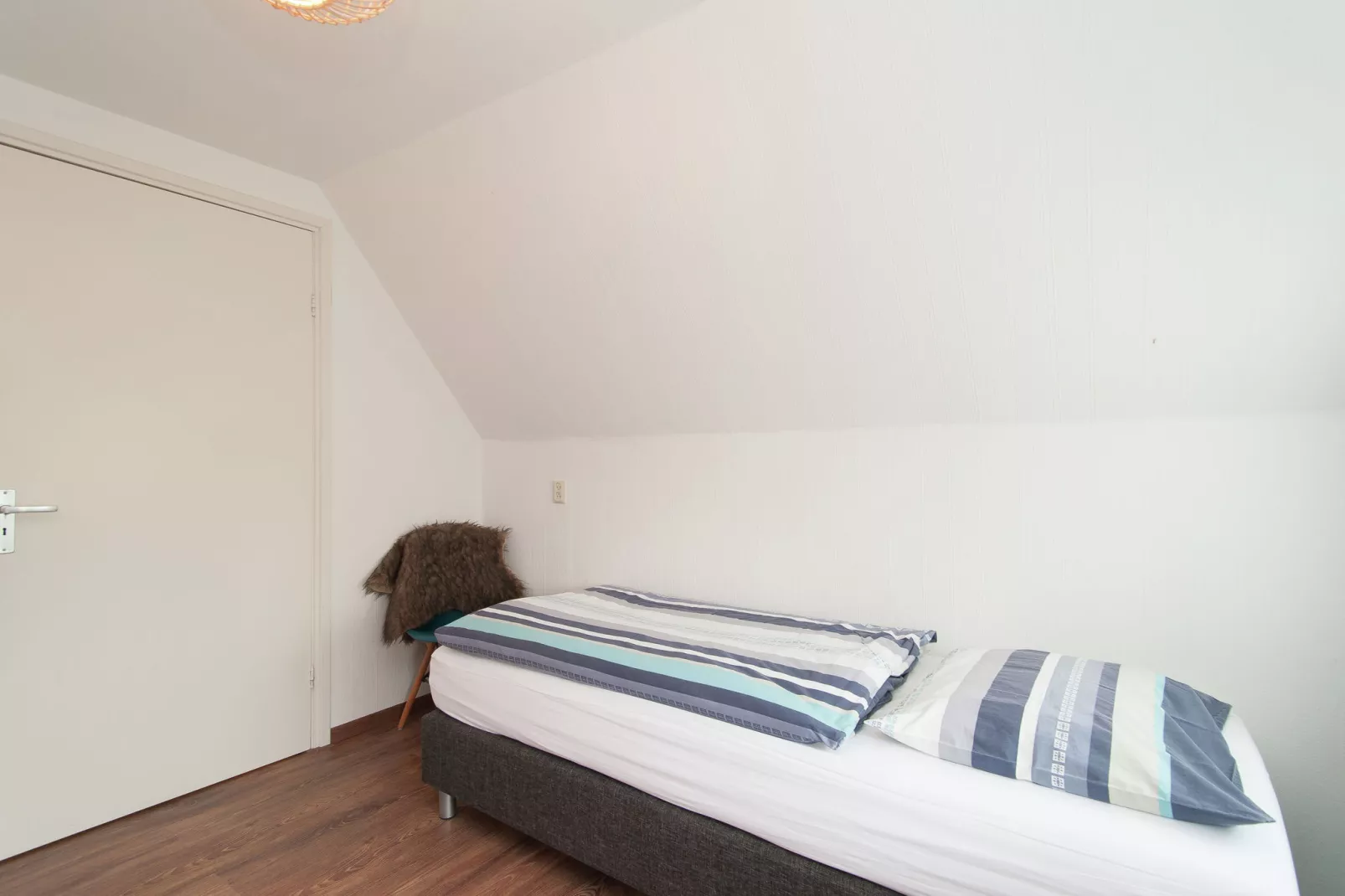 Huize Glory Amethist aan Zee-Bedroom