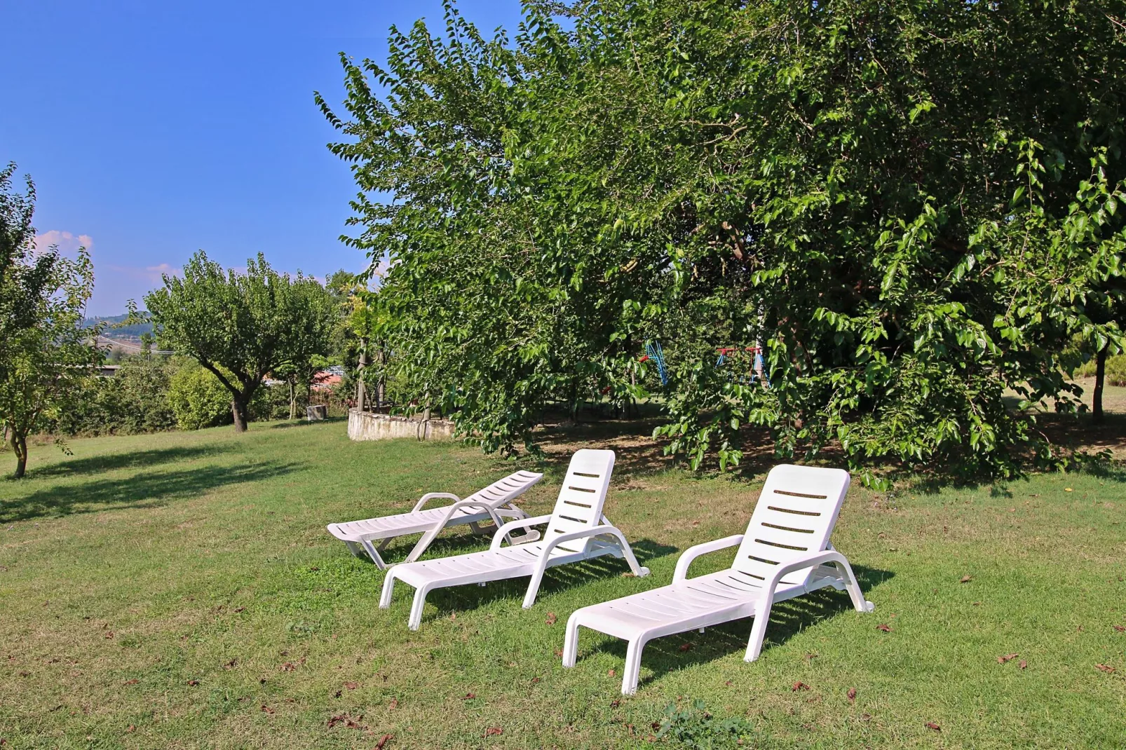 Il Lavello-Gardens summer