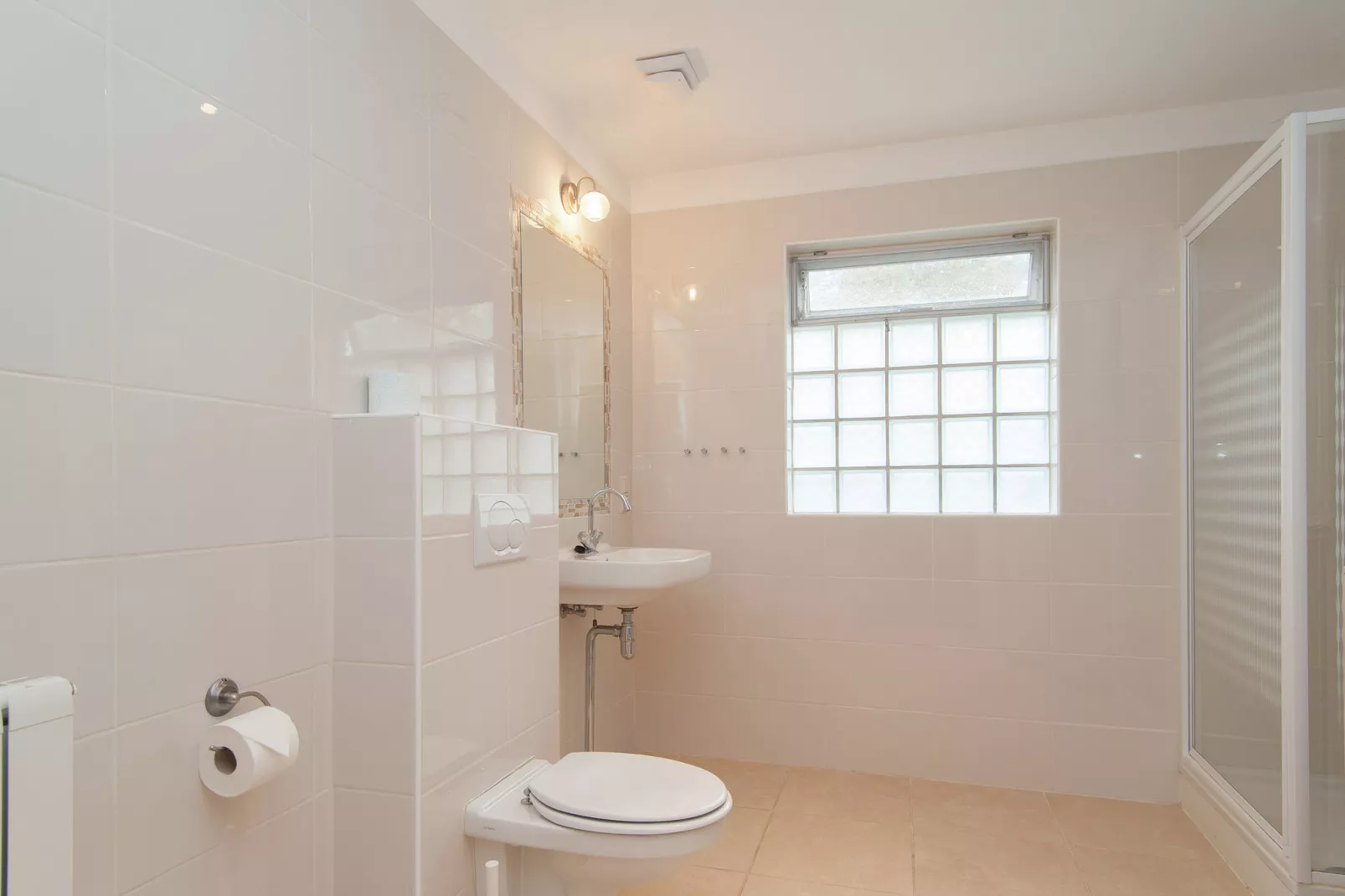 Huize Glory Amethist aan Zee-Bathroom