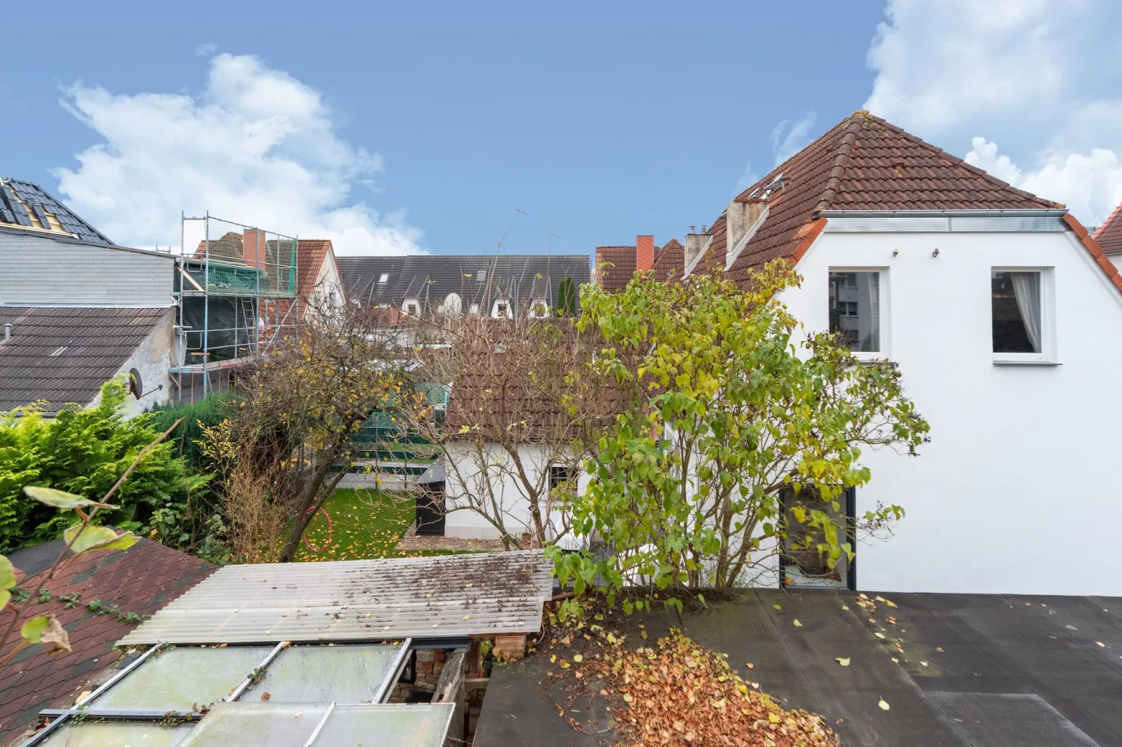 Dachterrassenwohnung-Areas summer 1km