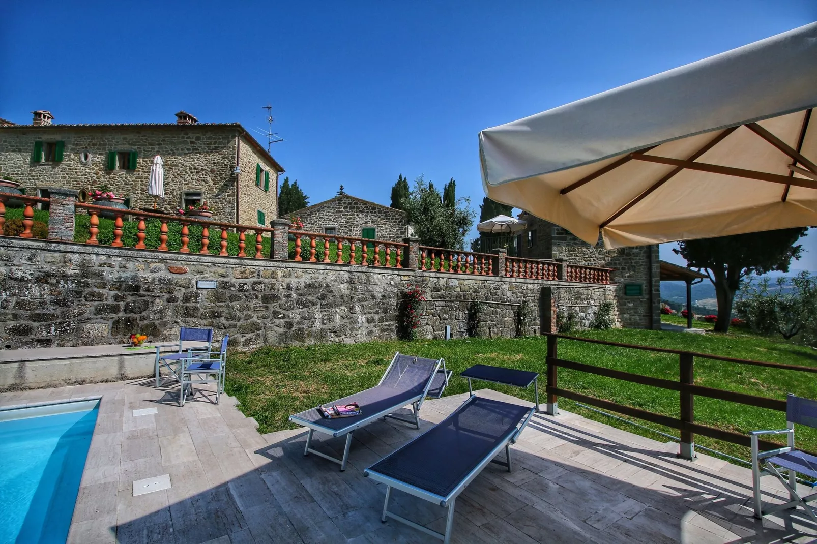 Casina-Schwimmbad