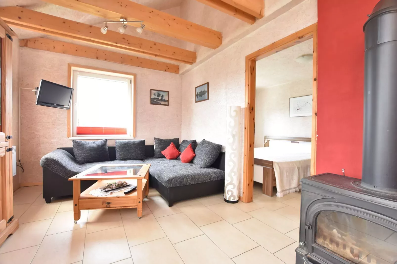 Ferienhaus Am See mit Kamin-Living room