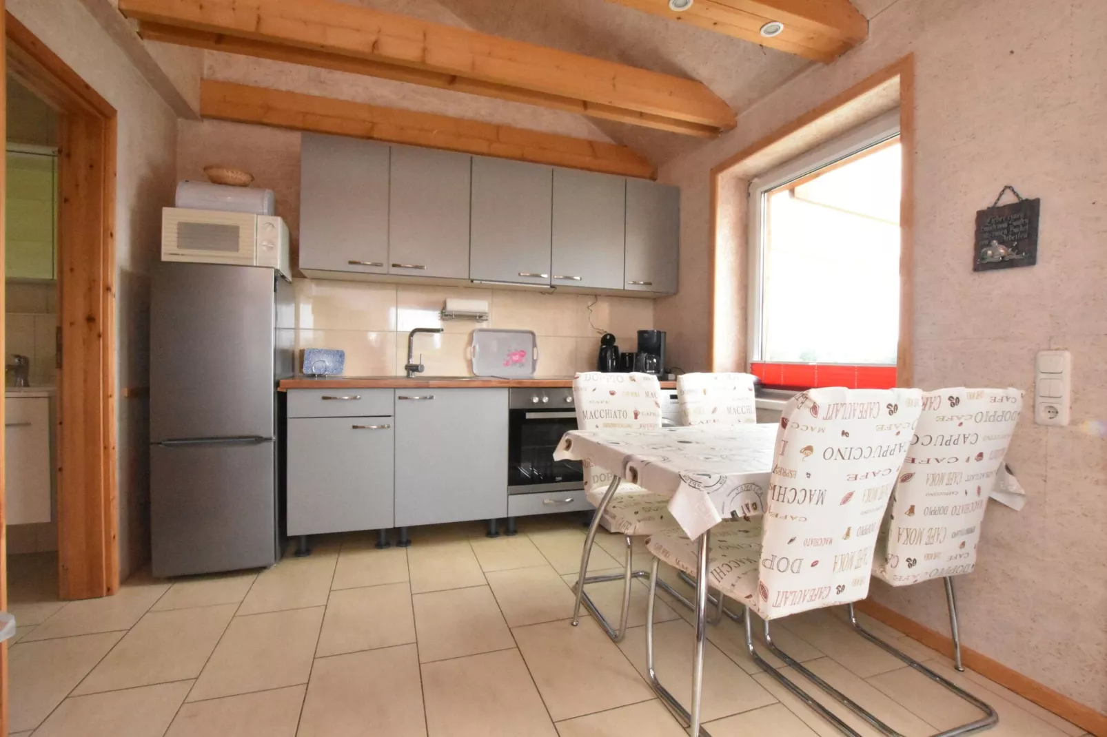 Ferienhaus Am See mit Kamin-Kitchen