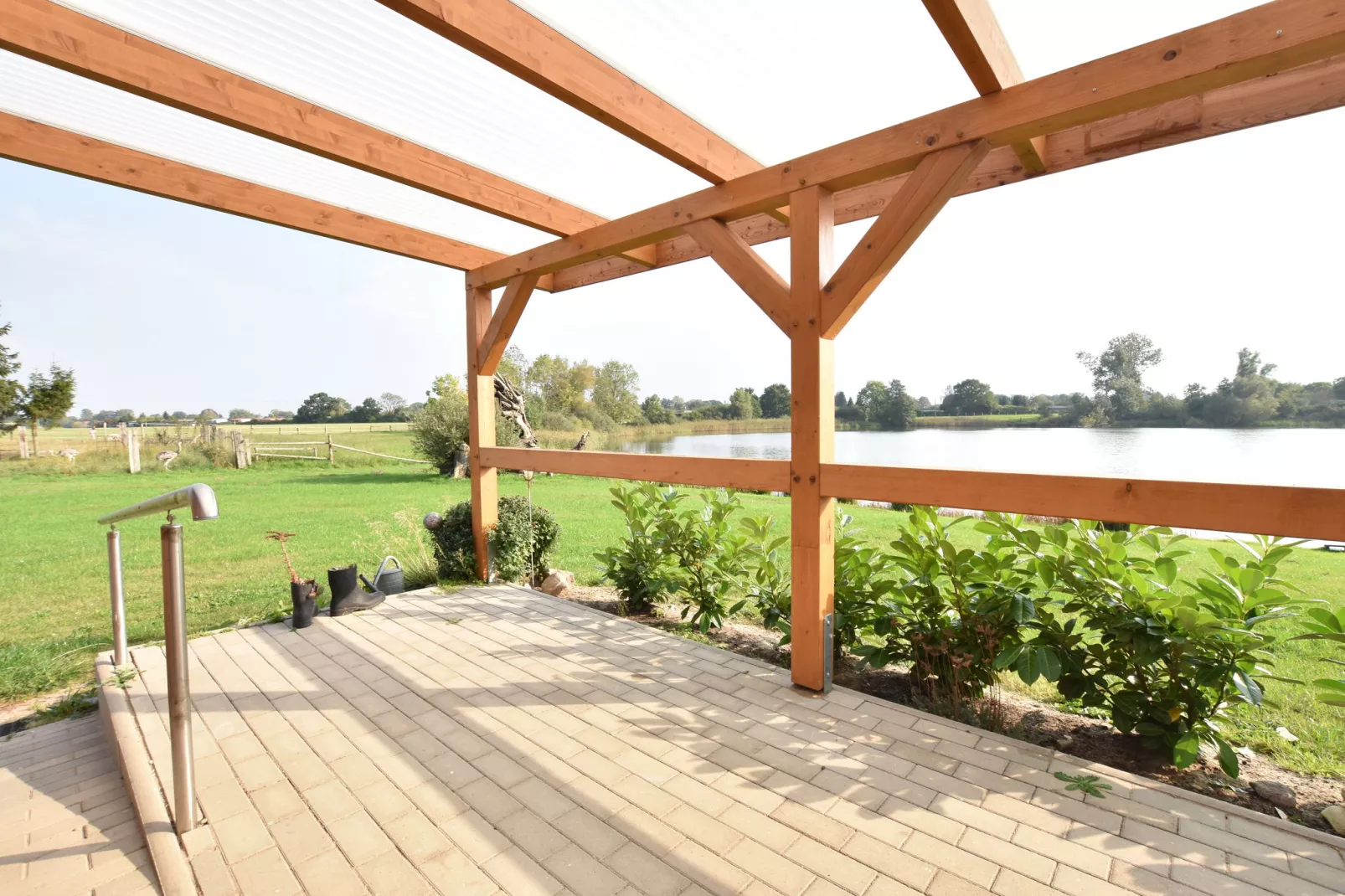 Ferienhaus Am See mit Kamin-Terrace balcony