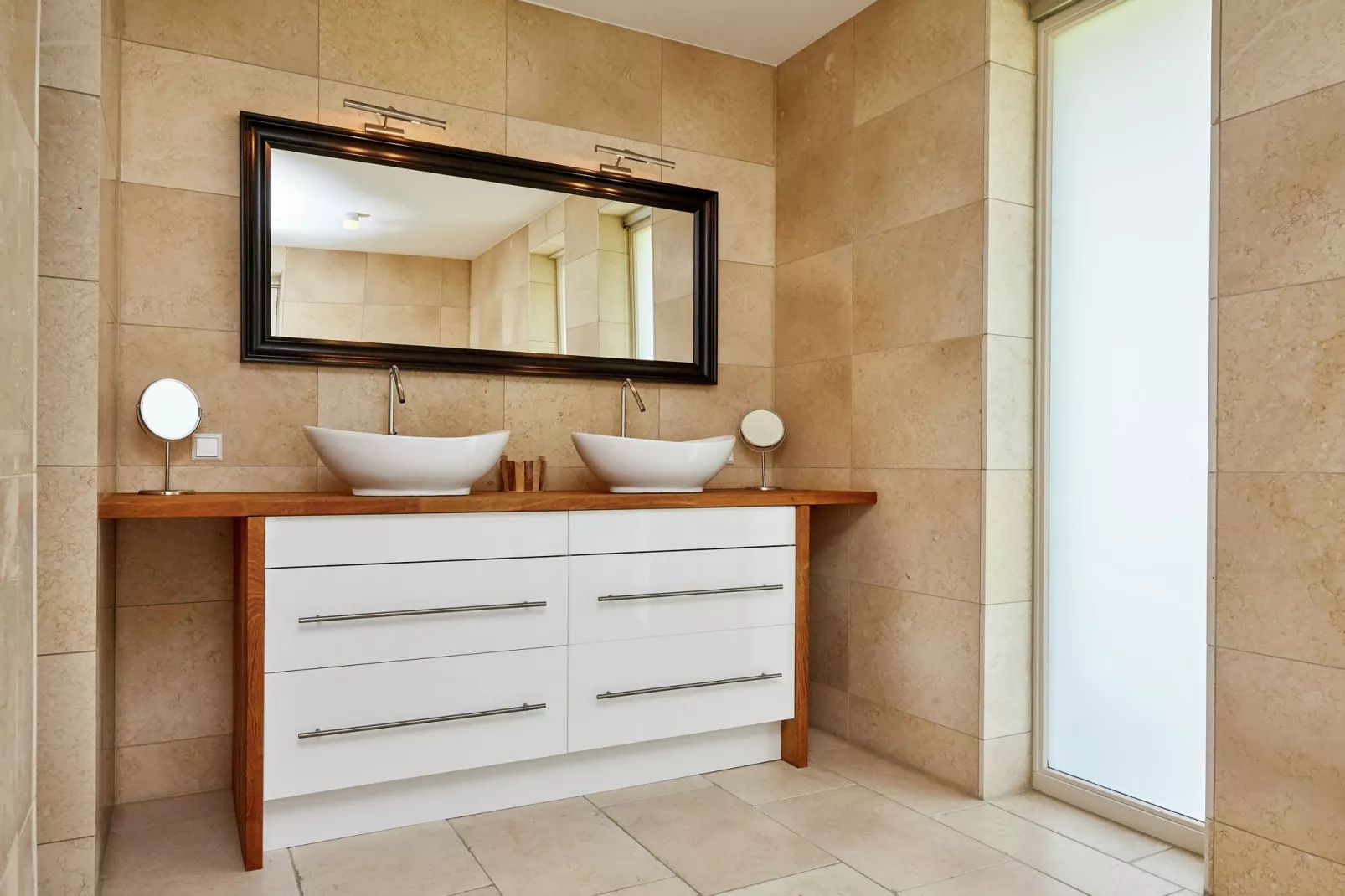 Landhuis Wad Anders-Bathroom