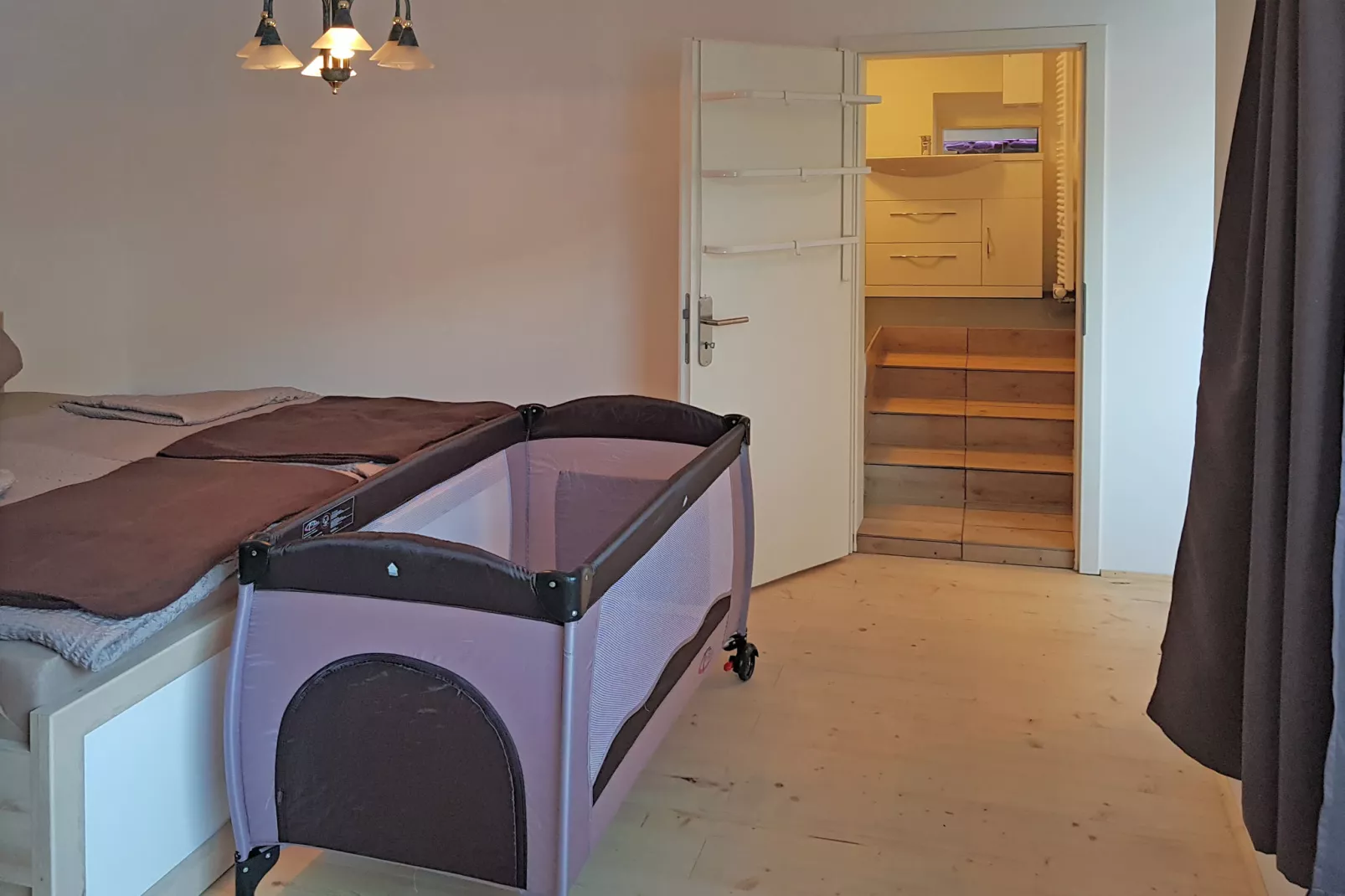 Spiegeltal-Chambre