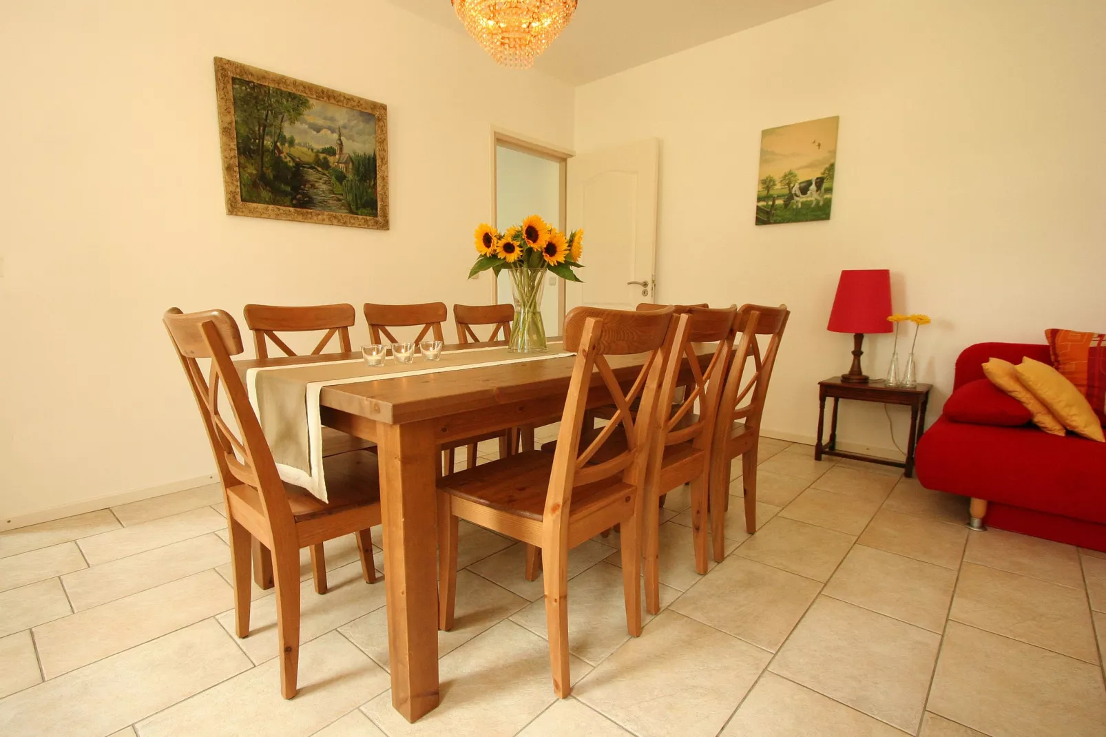 Hoeve in gunne winkel 1 en 2-Dining room