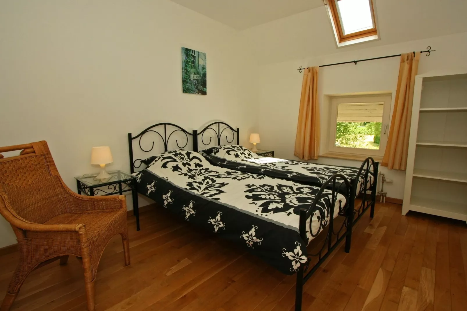 Hoeve in gunne winkel 1 en 2-Bedroom