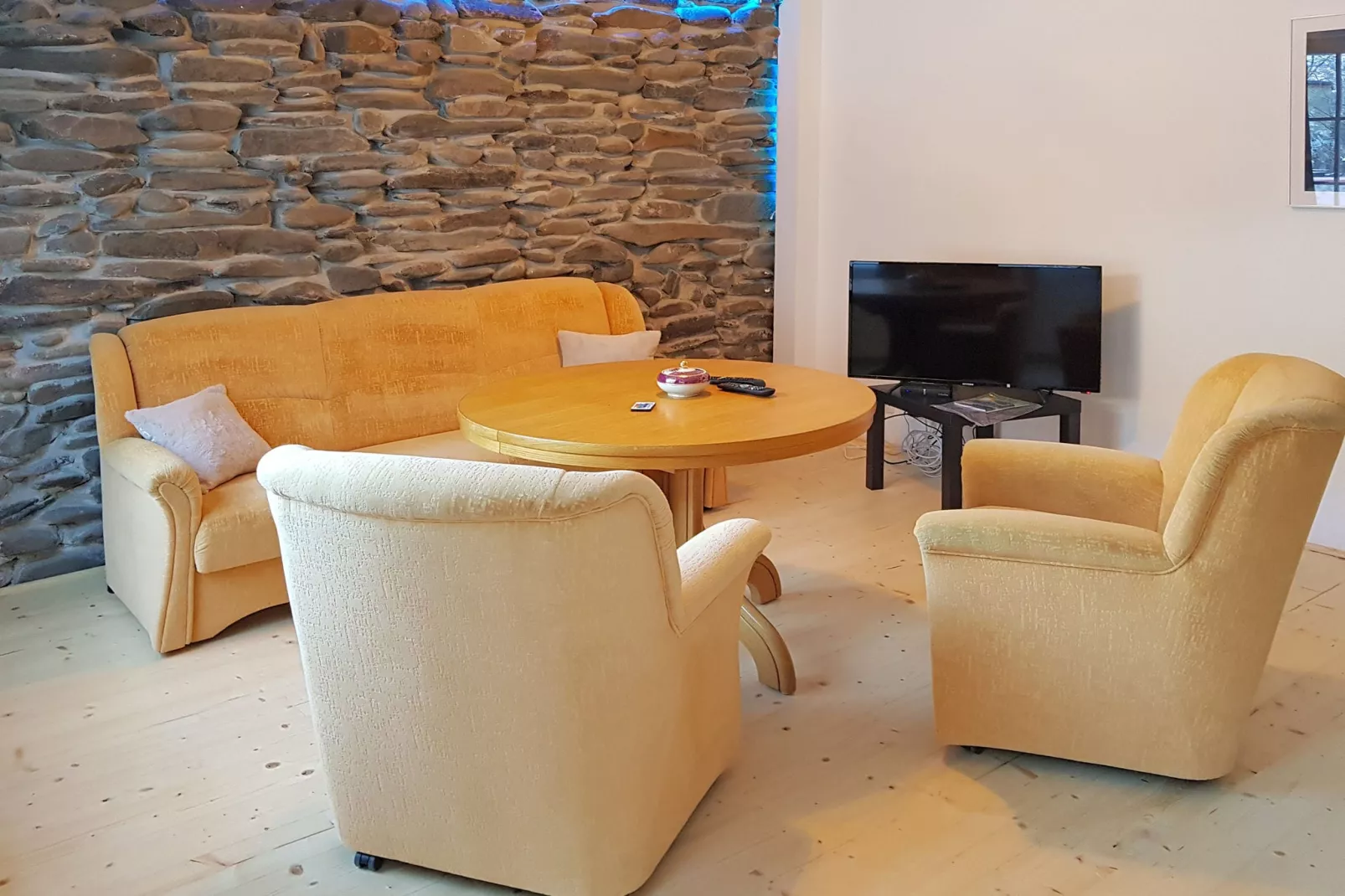 Spiegeltal-Wohnzimmer