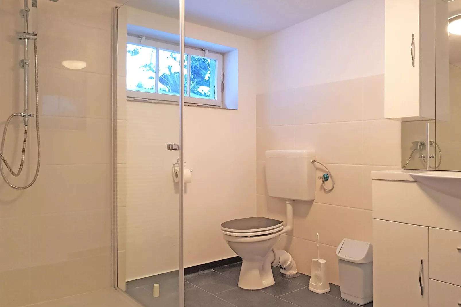 Spiegeltal-Badezimmer