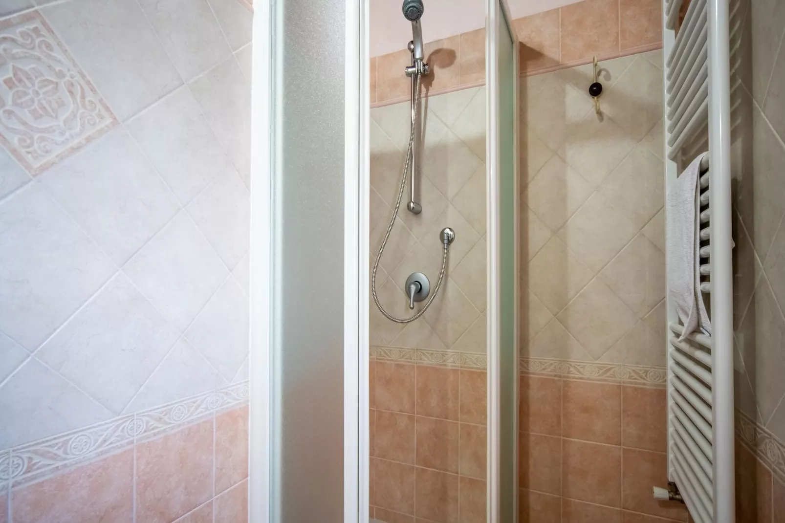 Essiccatoio Rosa-Bathroom