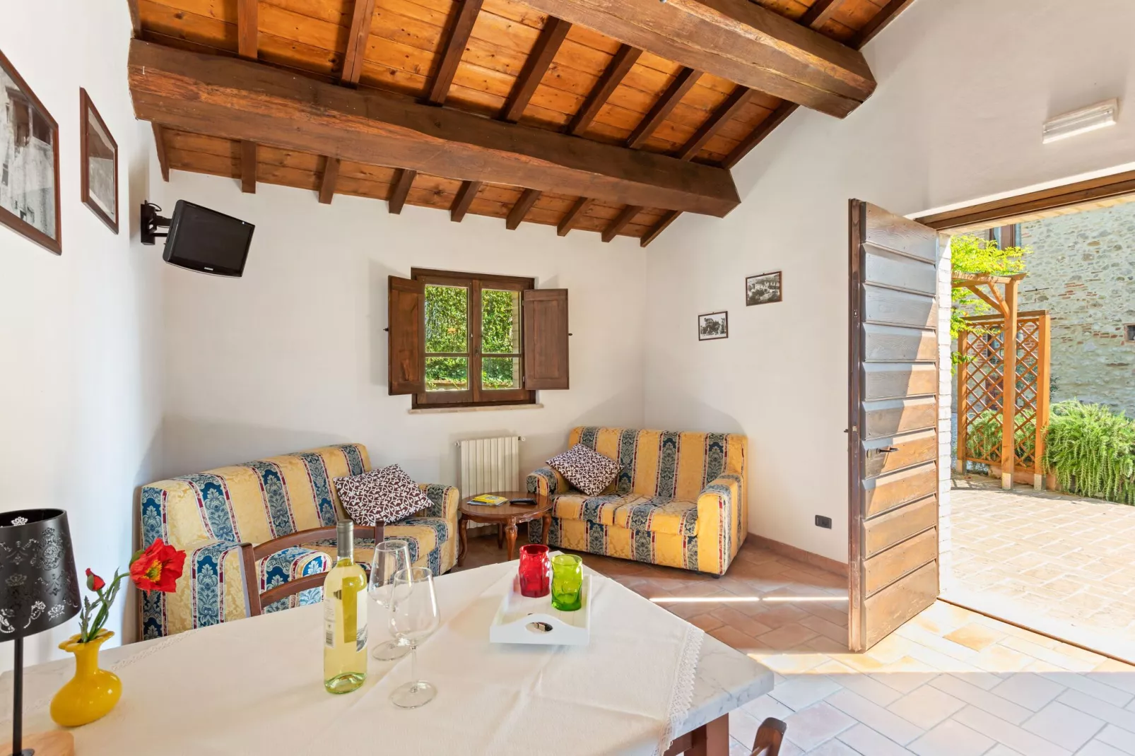Fienile-Living room