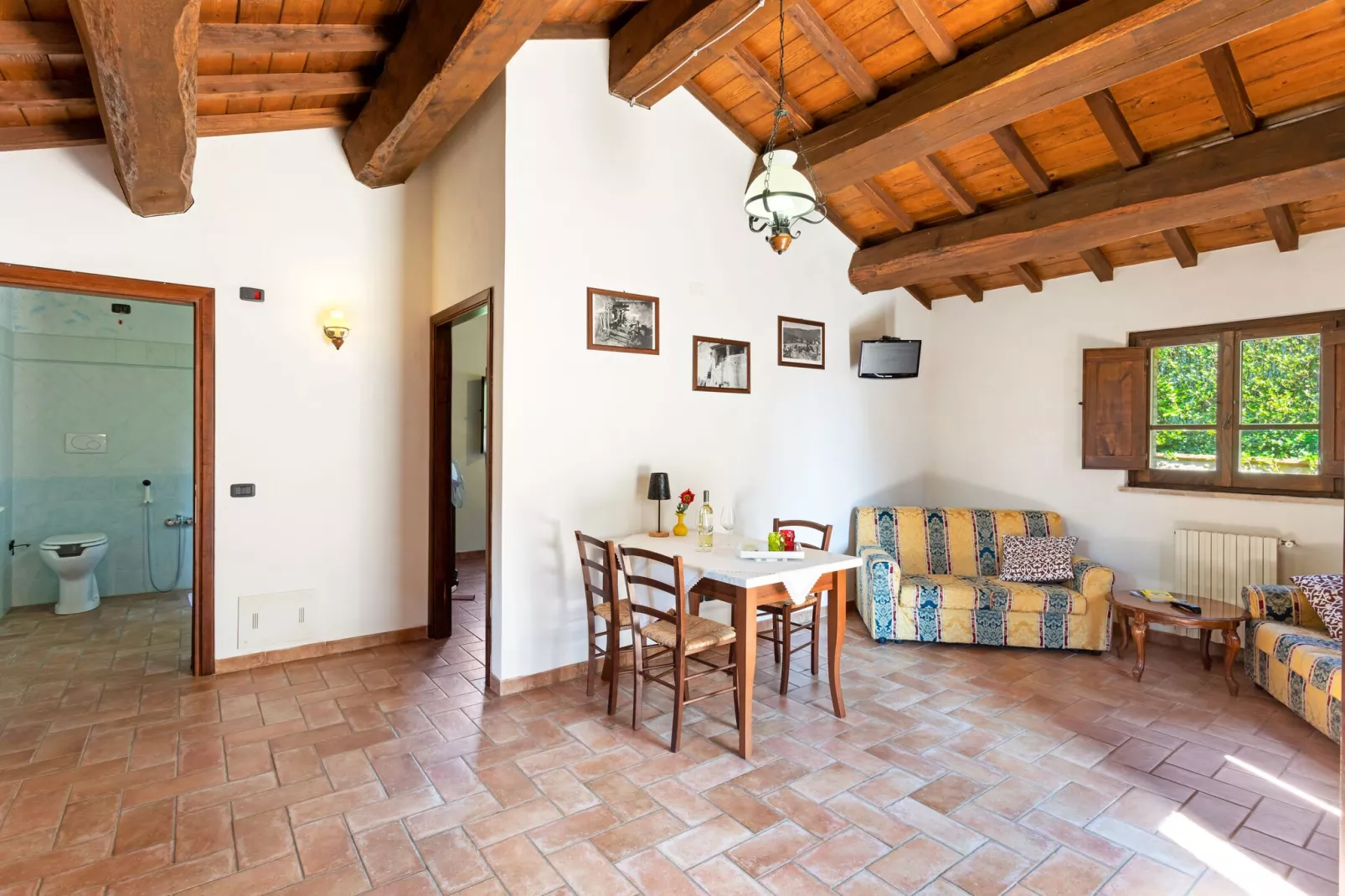 Fienile-Living room