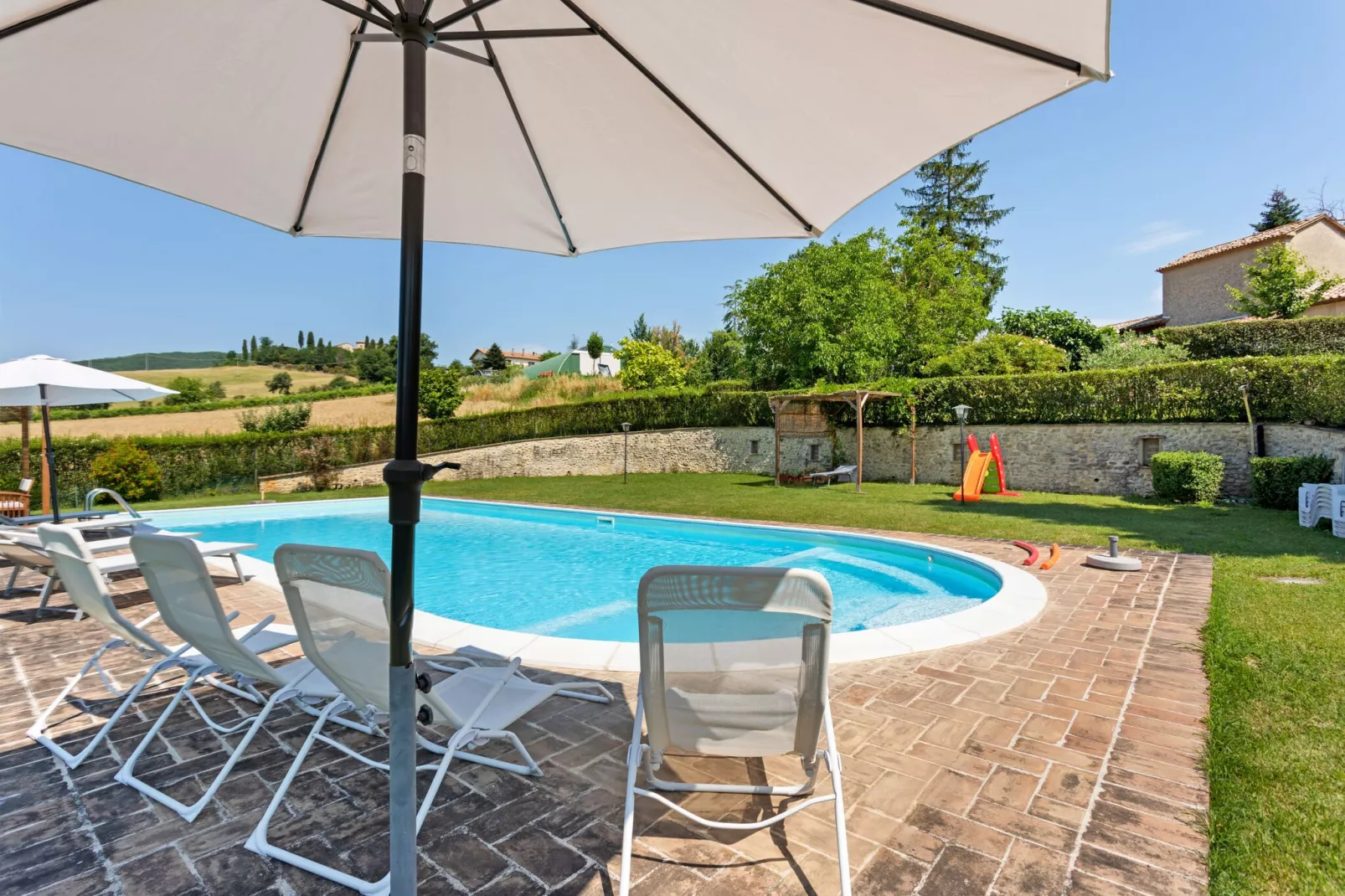 Fienile-Pool