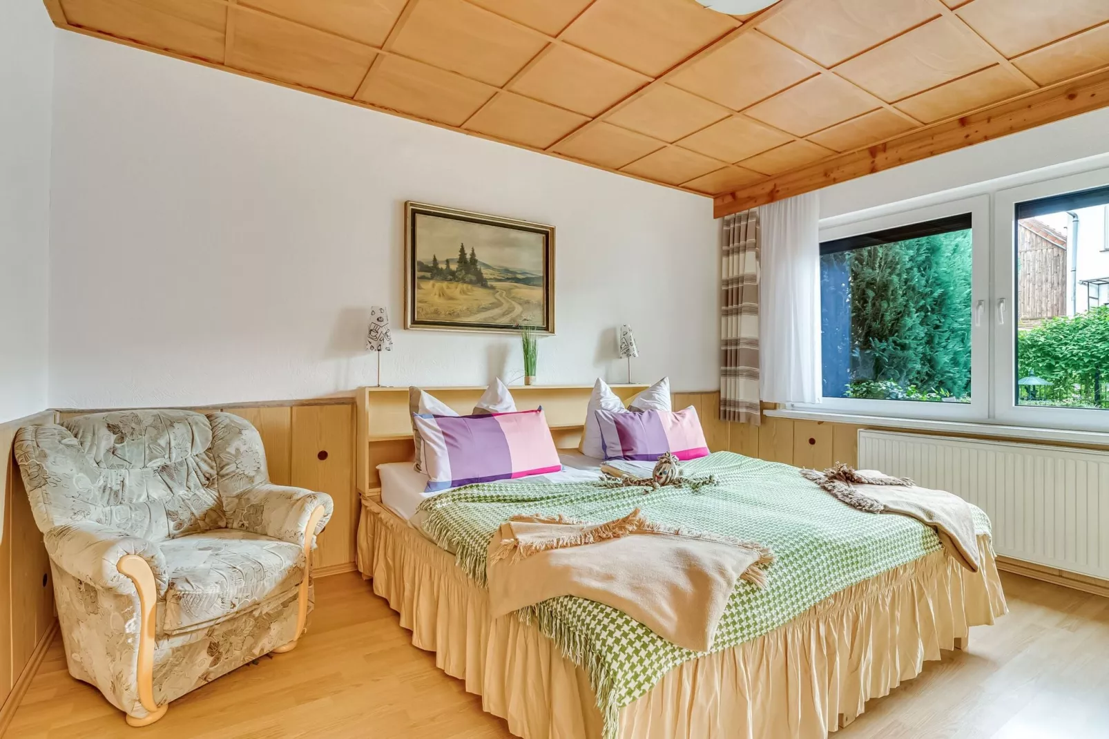 Edda-Bedroom