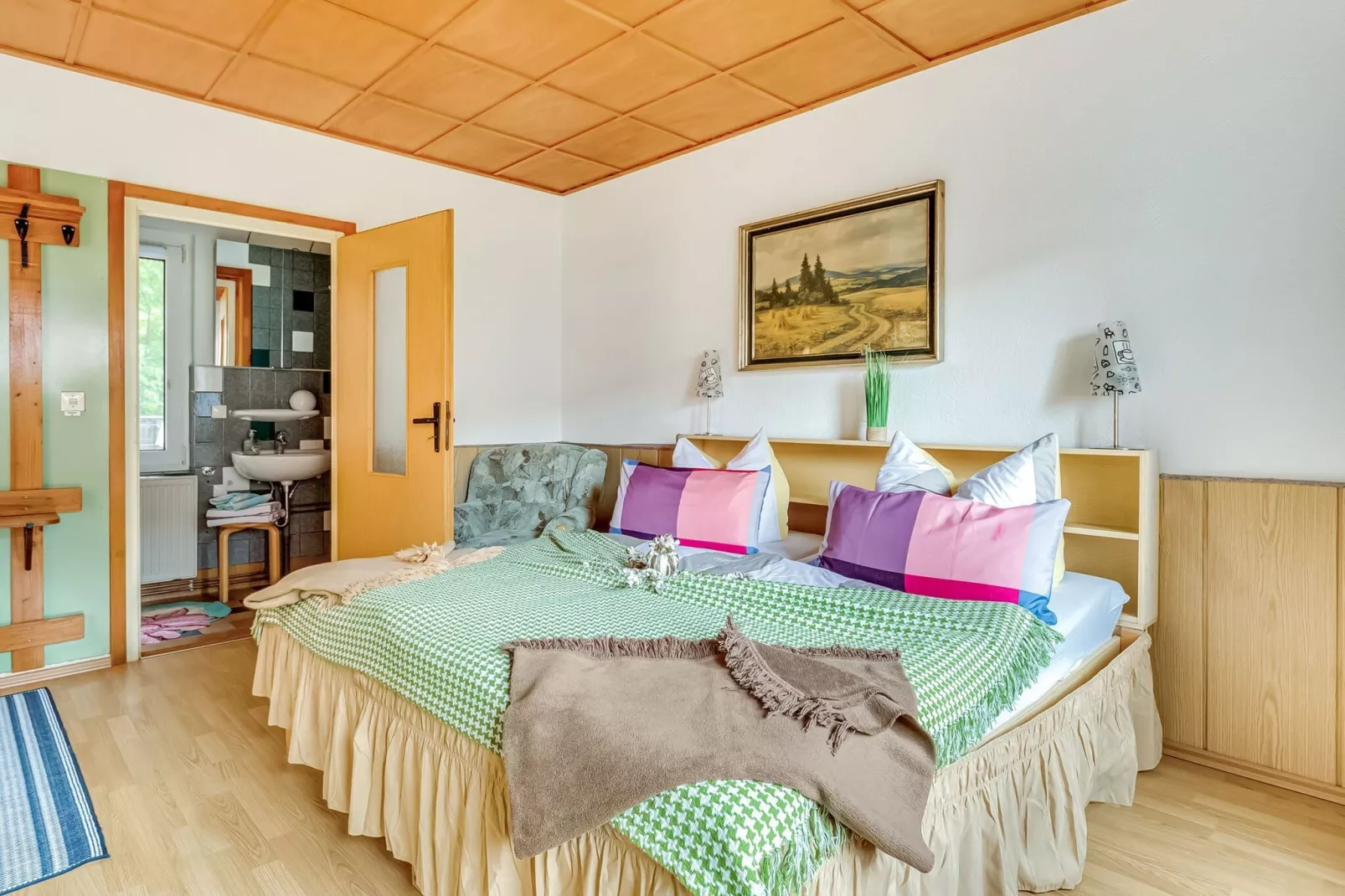 Edda-Bedroom