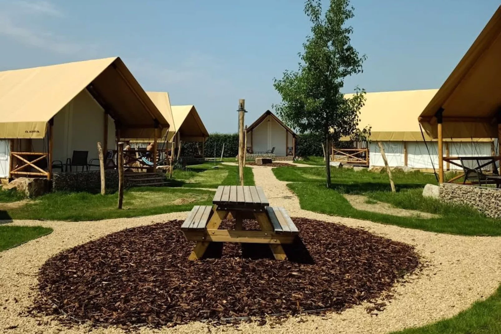 Resort Poort van Maastricht 6-Gebiete Sommer 1 km