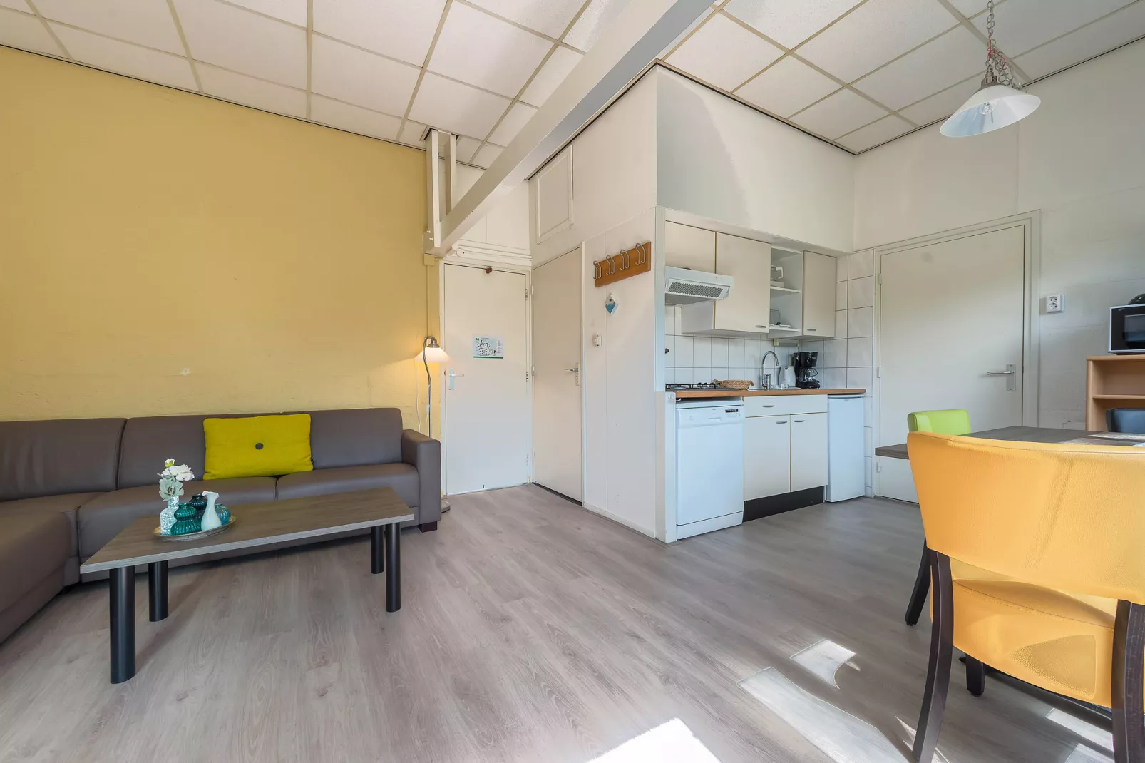 Bungalowpark Schin op Geul 3-Living room