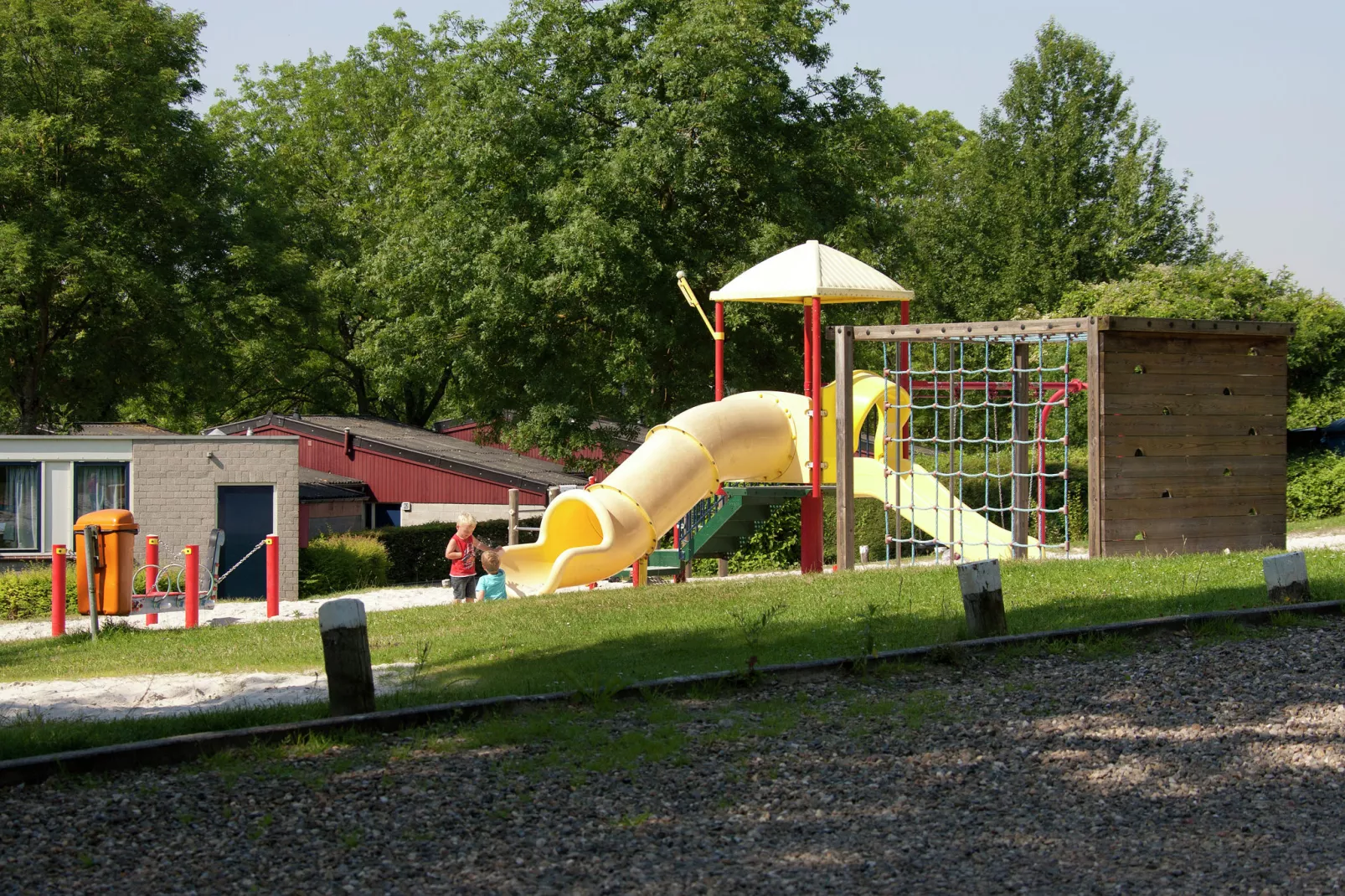 Bungalowpark Schin op Geul 3-Park facilities