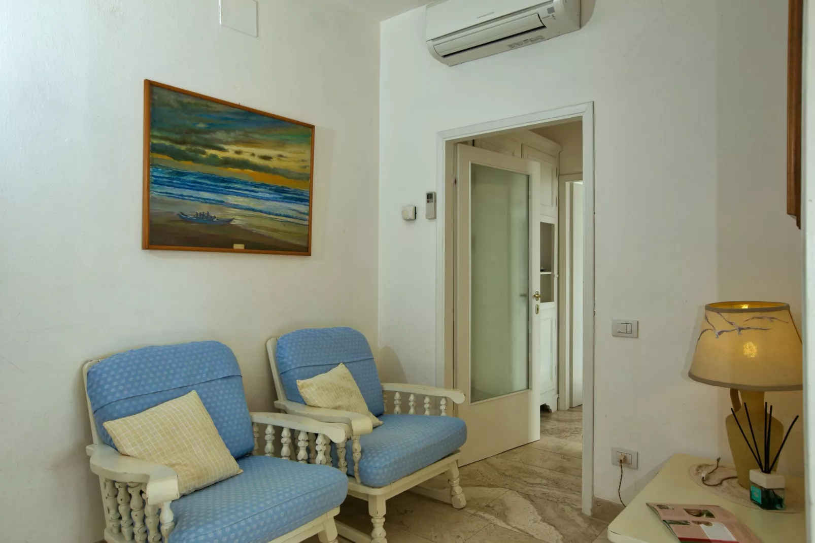Vistamare Le Finestre-Living room
