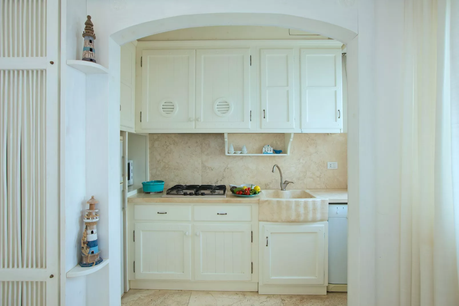 Vistamare Le Finestre-Kitchen
