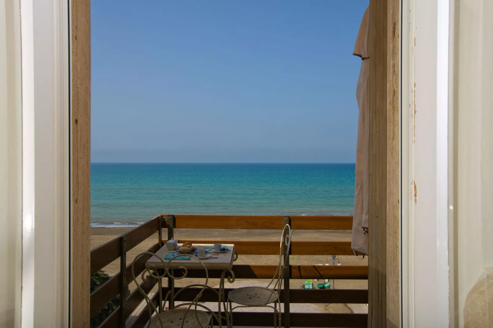 Vistamare Le Finestre-Terrace balcony
