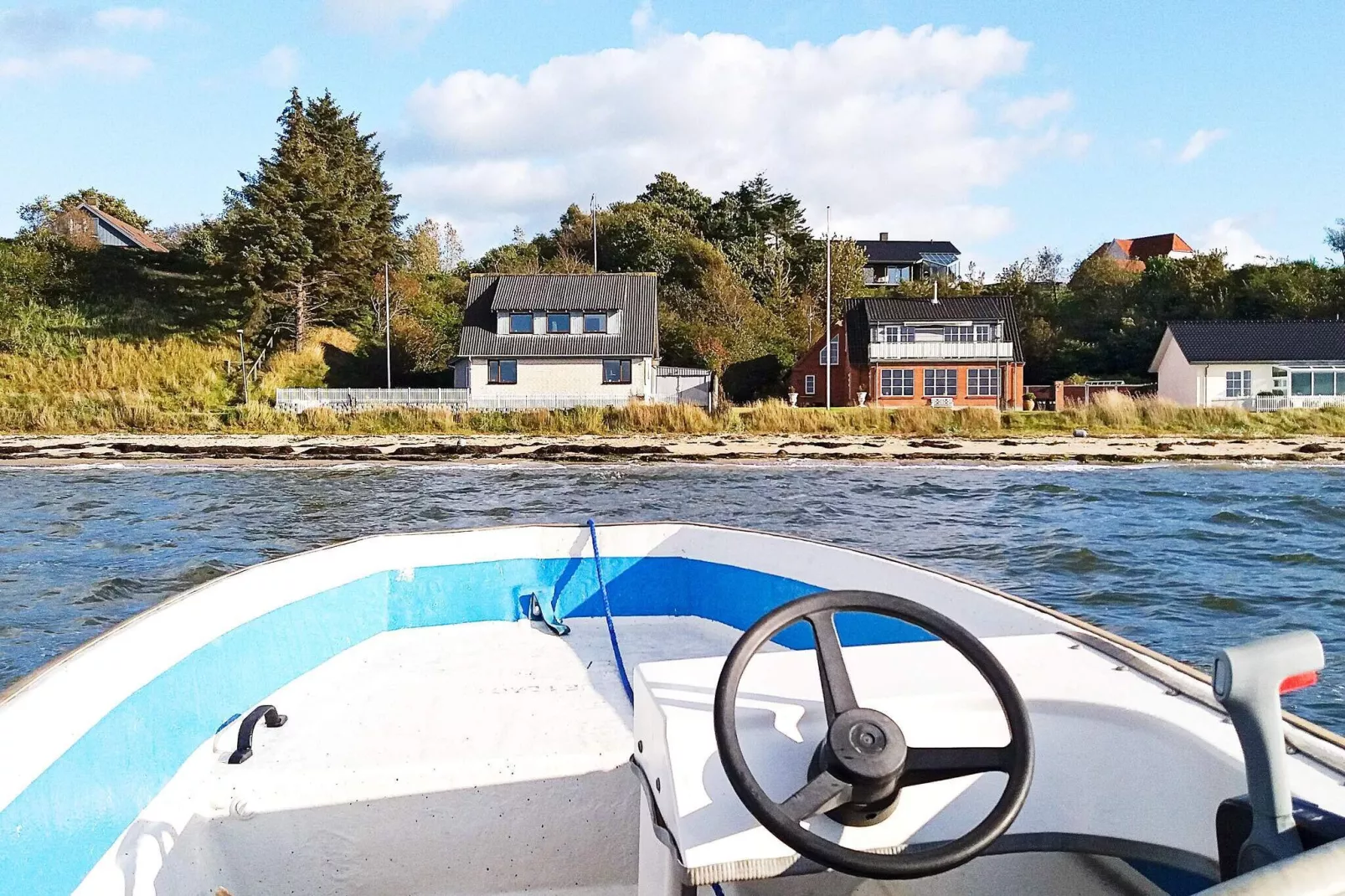 Seaside Retreat in Hvalpsund-By Traum-View