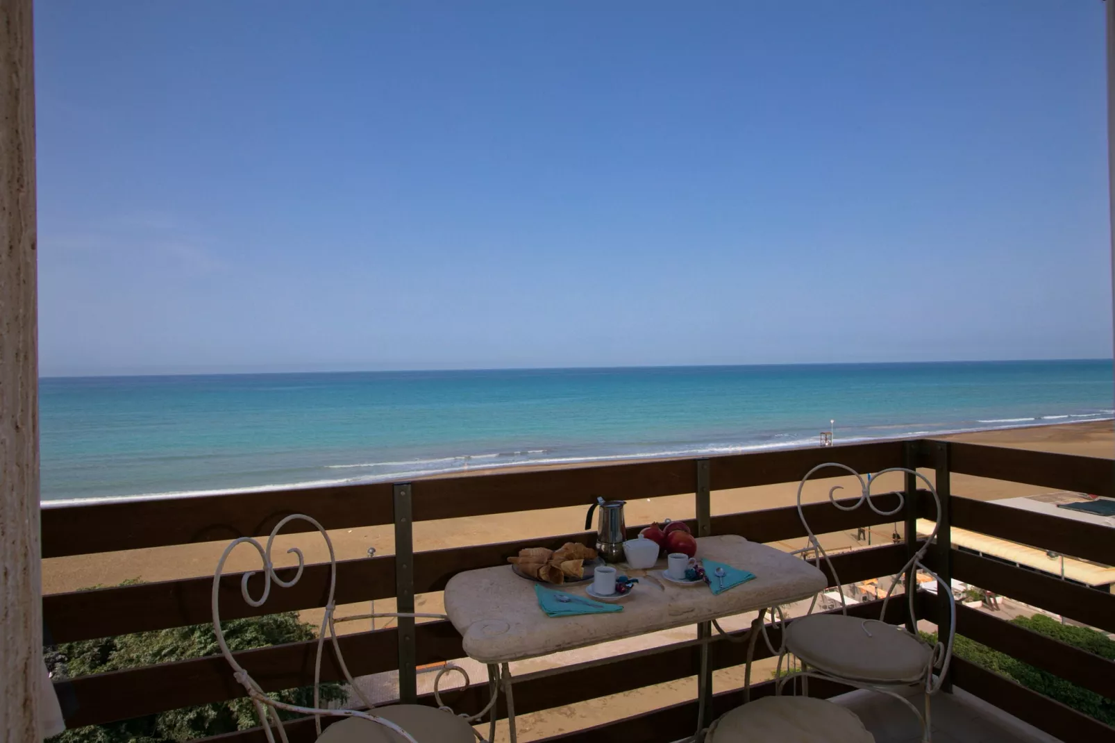Vistamare Nautilus-Terrace balcony