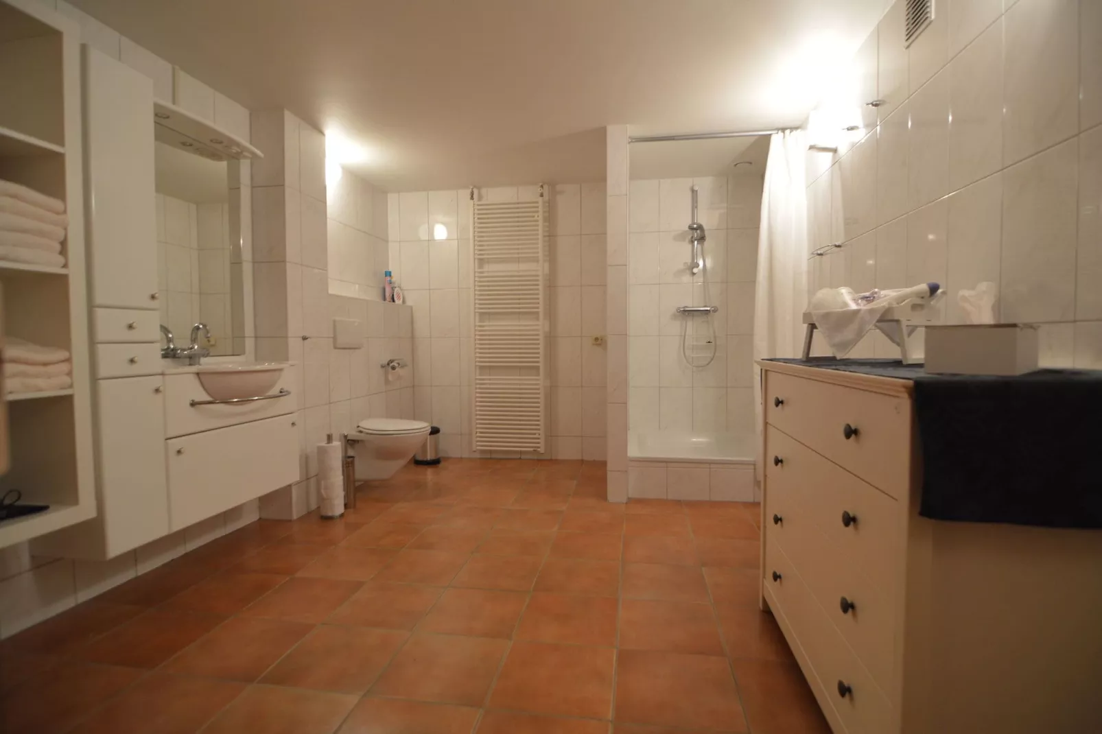 Geulhuisje-Bathroom
