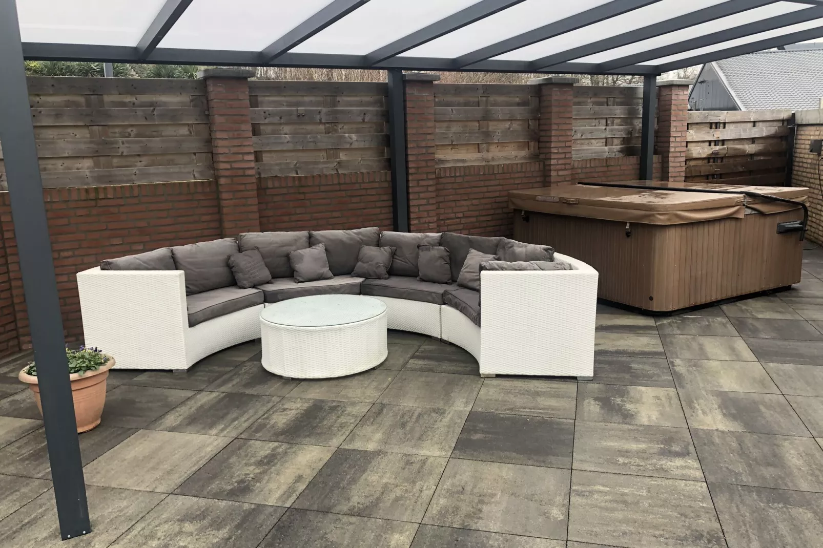 Geulhuisje-Terrace balcony