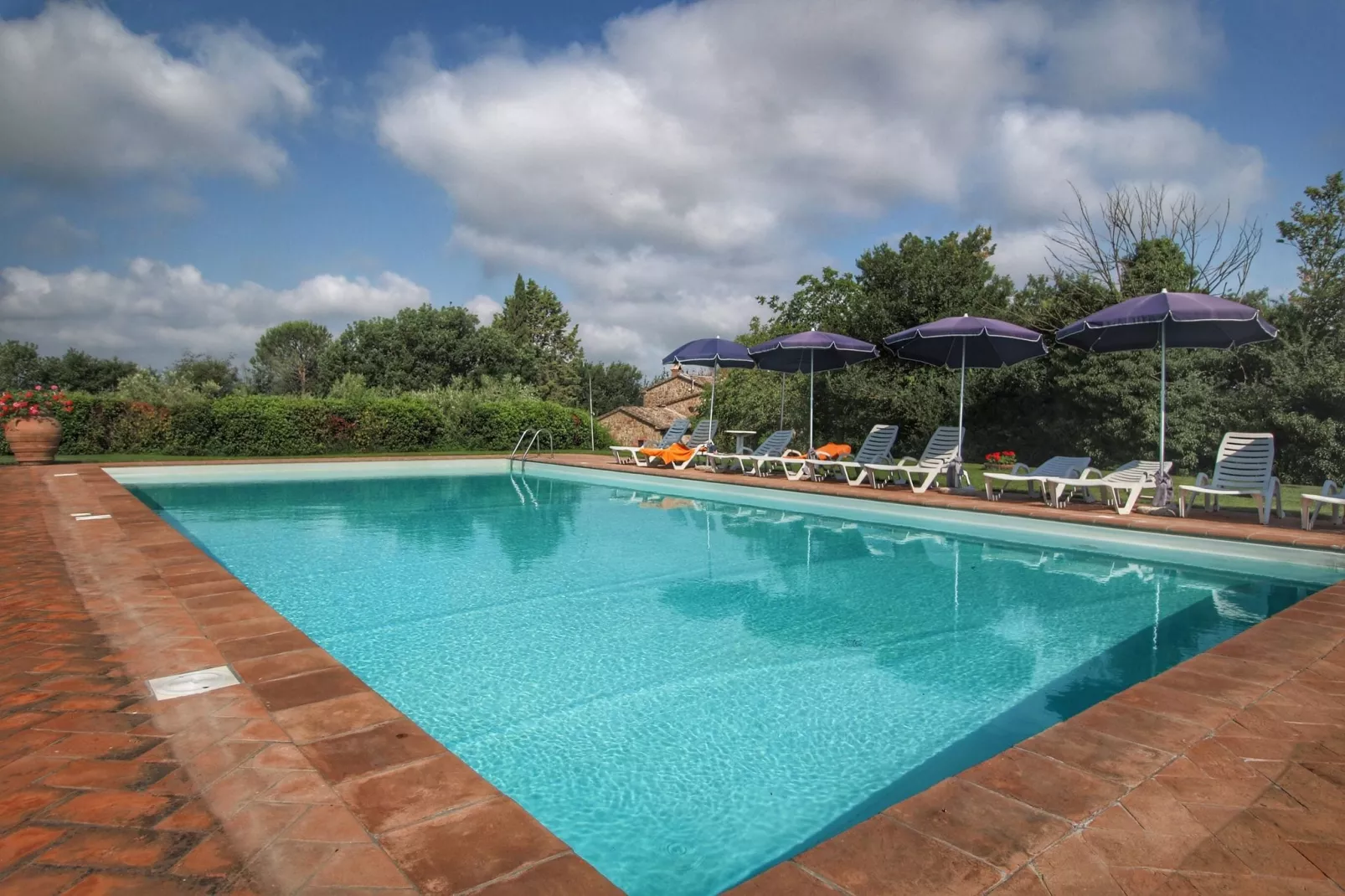 Il Capitello-Pool